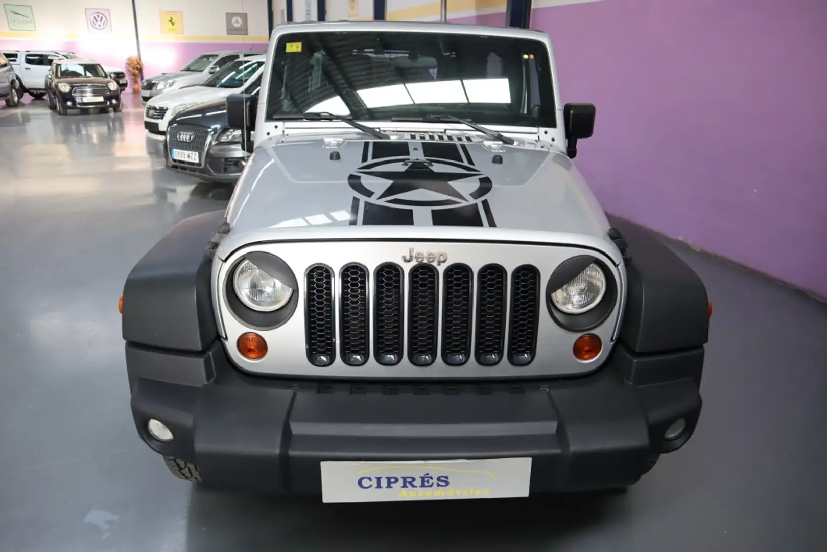 Jeep Wrangler Unlimited 2.8CRD Mountain Aut. Grigio - 2
