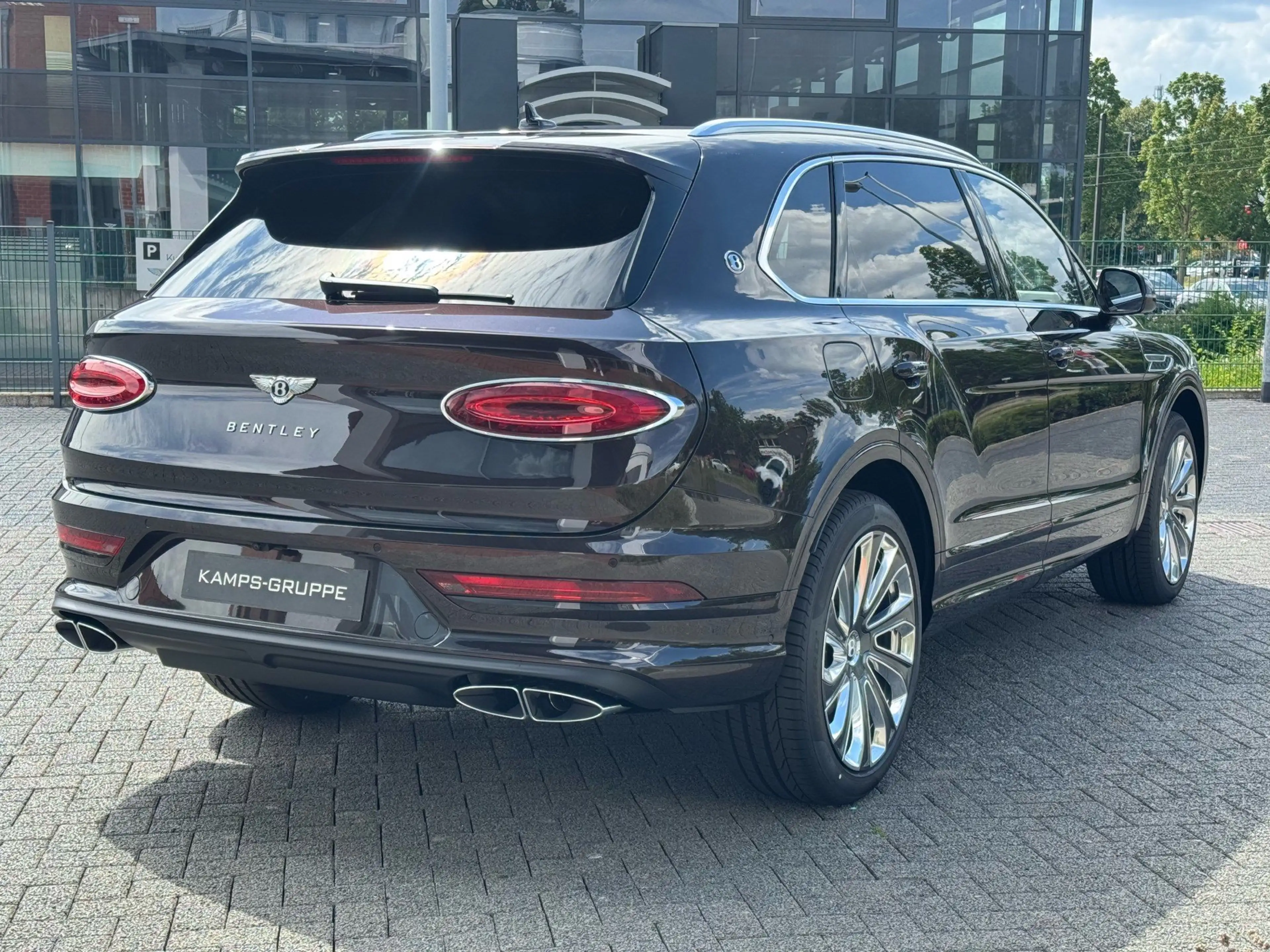 Bentley Bentayga V8 EWB Artenara Edition *AHVZ* — photo 8