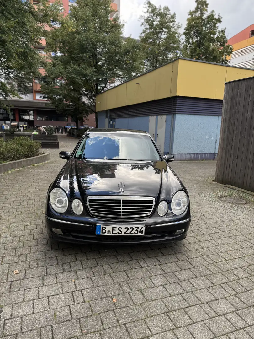 Mercedes-Benz E 240 4Matic Avantgarde - 2