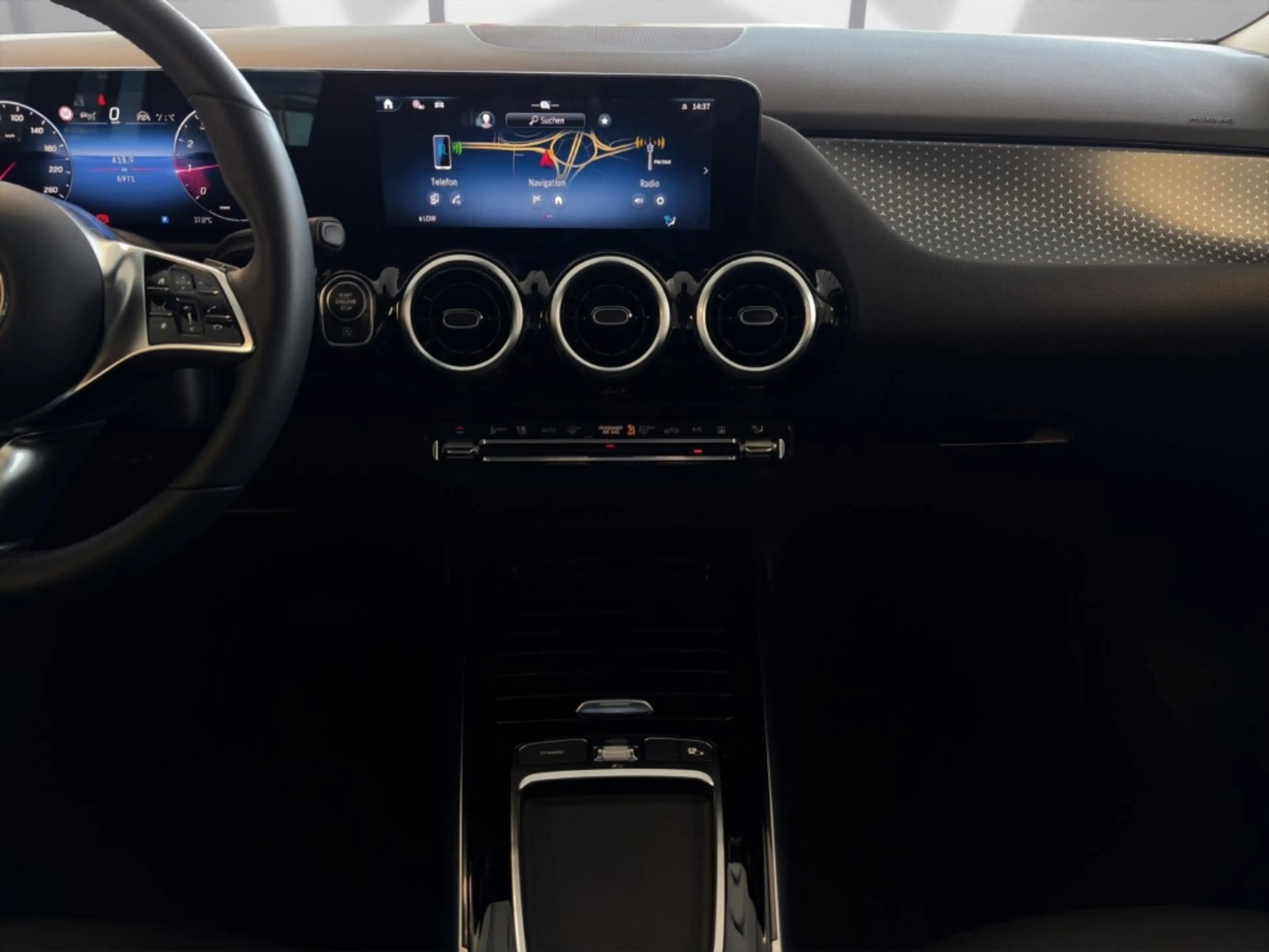 Mercedes-Benz B 200 Progressive Advanced Standhzg Winter Distr — photo 9