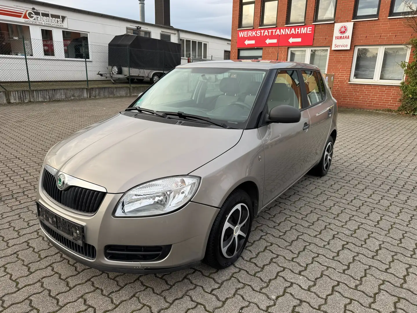 Skoda Fabia Classic Bronze - 1