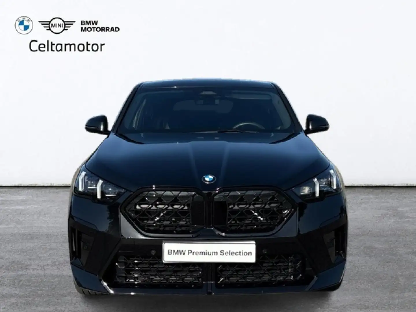 BMW X2 sDrive 20iA Schwarz - 2