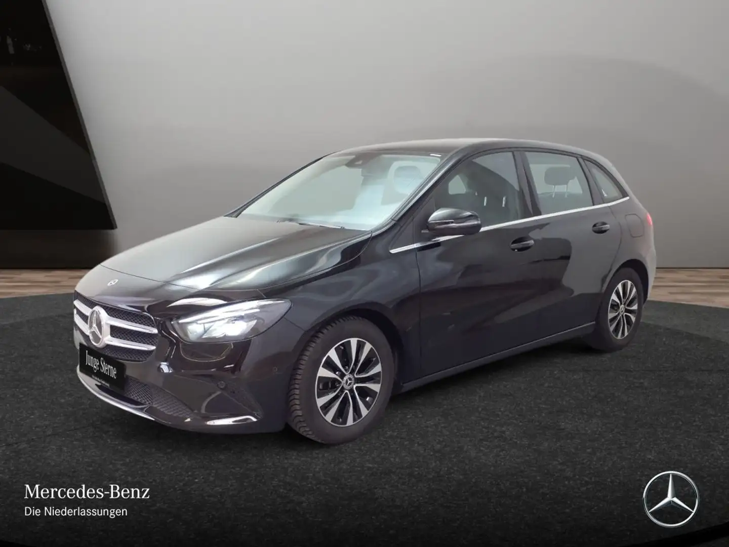 Mercedes-Benz B 180 d STYLE+AHK+LED+KAMERA+TOTW+8G Schwarz - 2