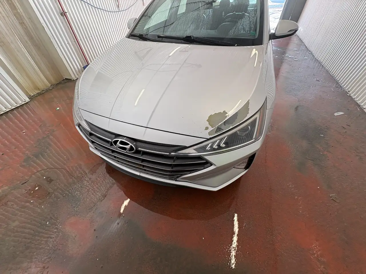 Hyundai ELANTRA снимка Hyundai ELANTRA