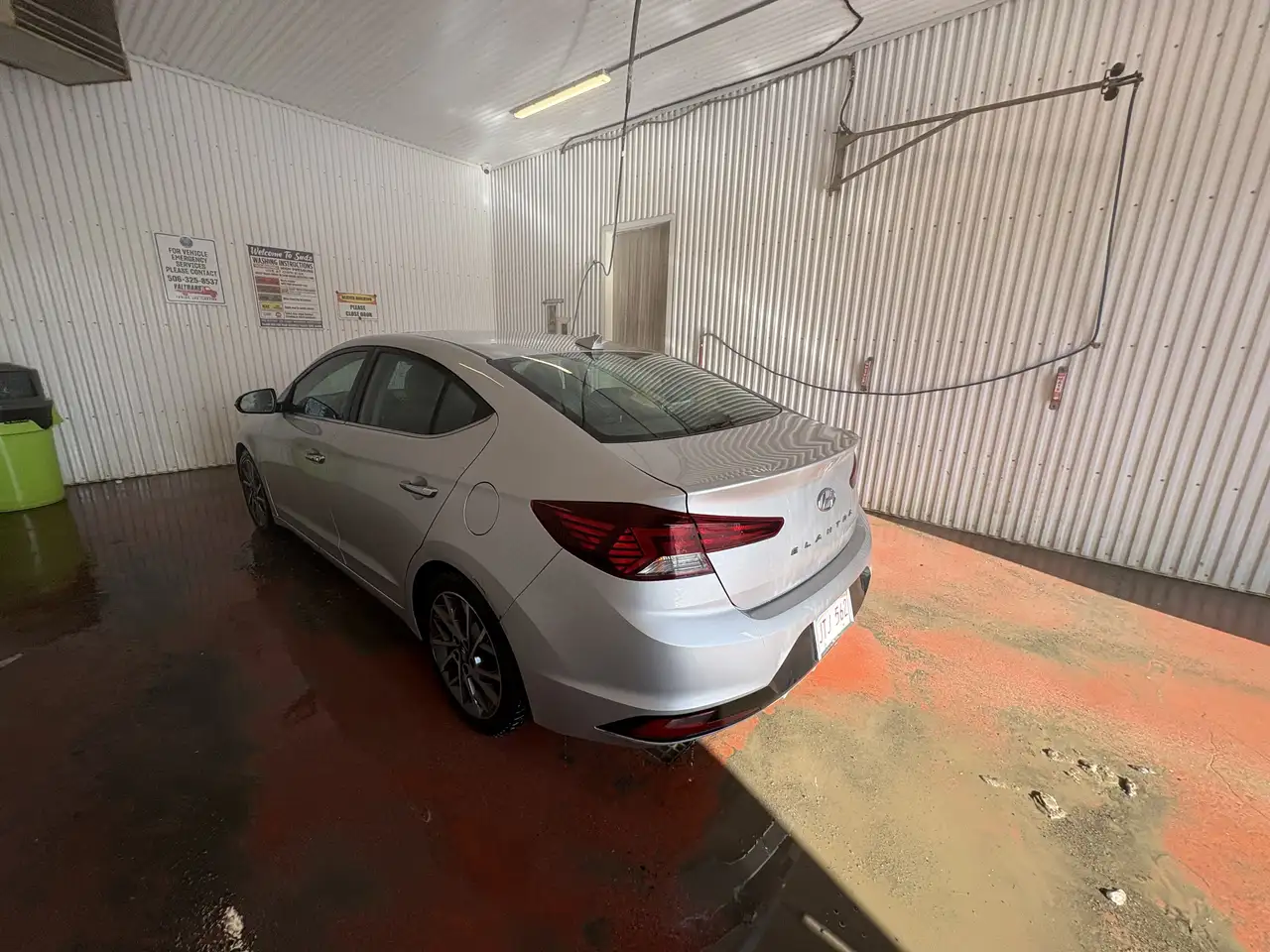 Hyundai ELANTRA снимка Hyundai ELANTRA