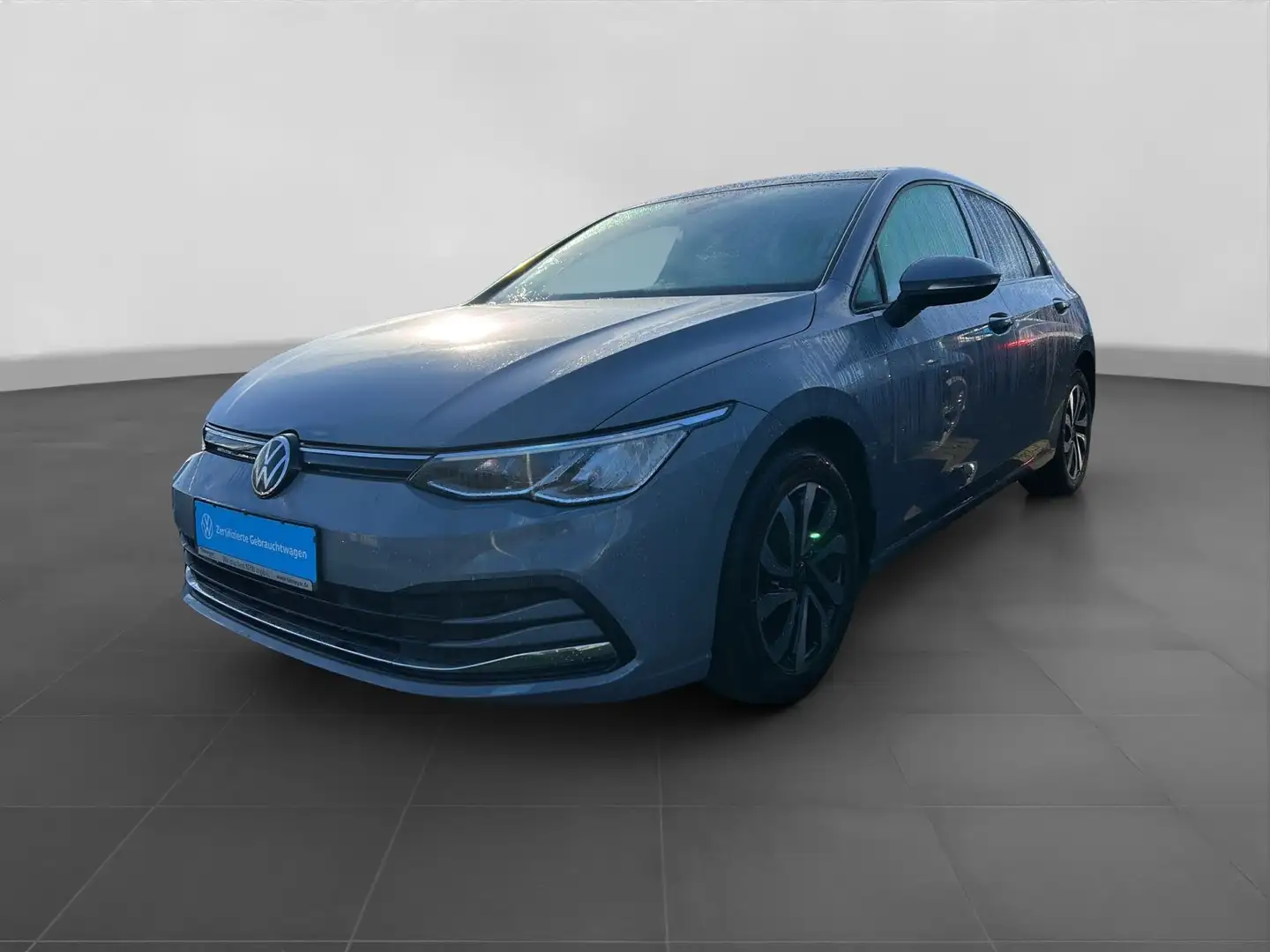 Volkswagen Golf VIII 2.0 TDI DSG ACTIVE NAVI LED PANO AHK Grau - 2