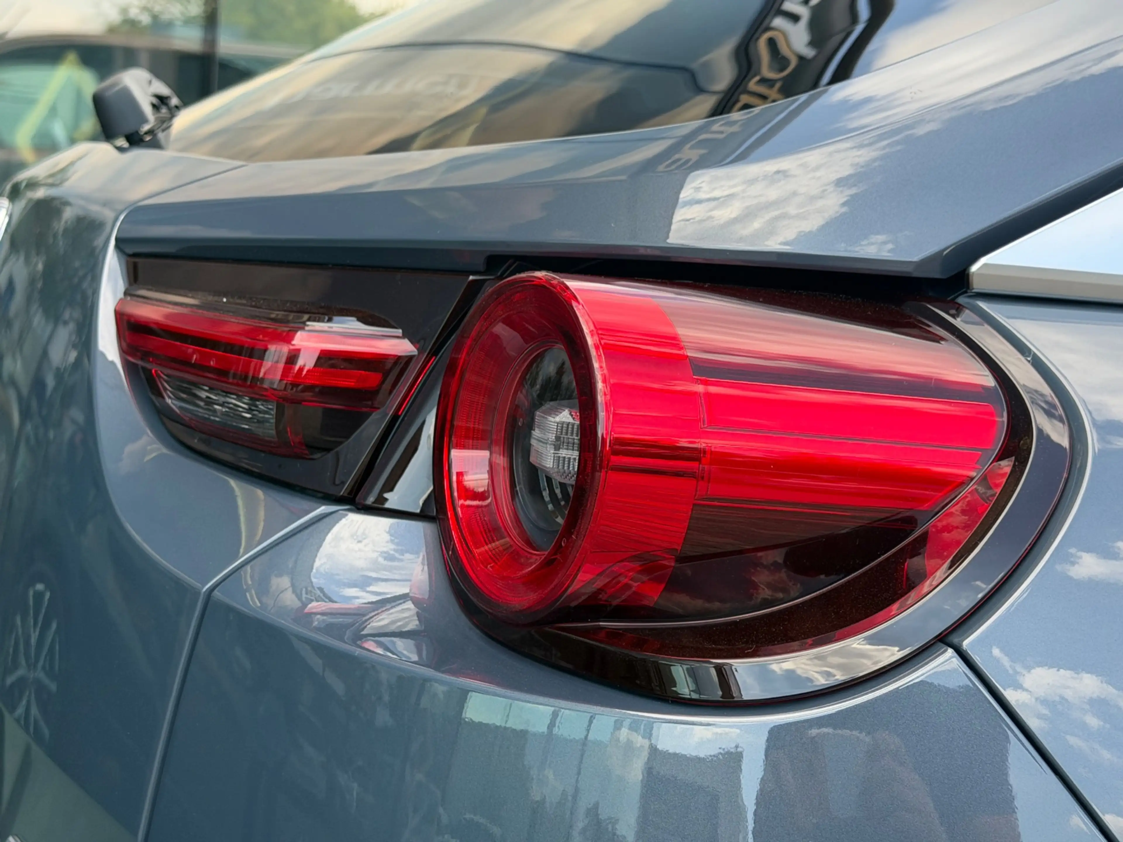 Mazda MX-30 E-SkyActiv R-EV 170 Advantage, NAP — photo 32