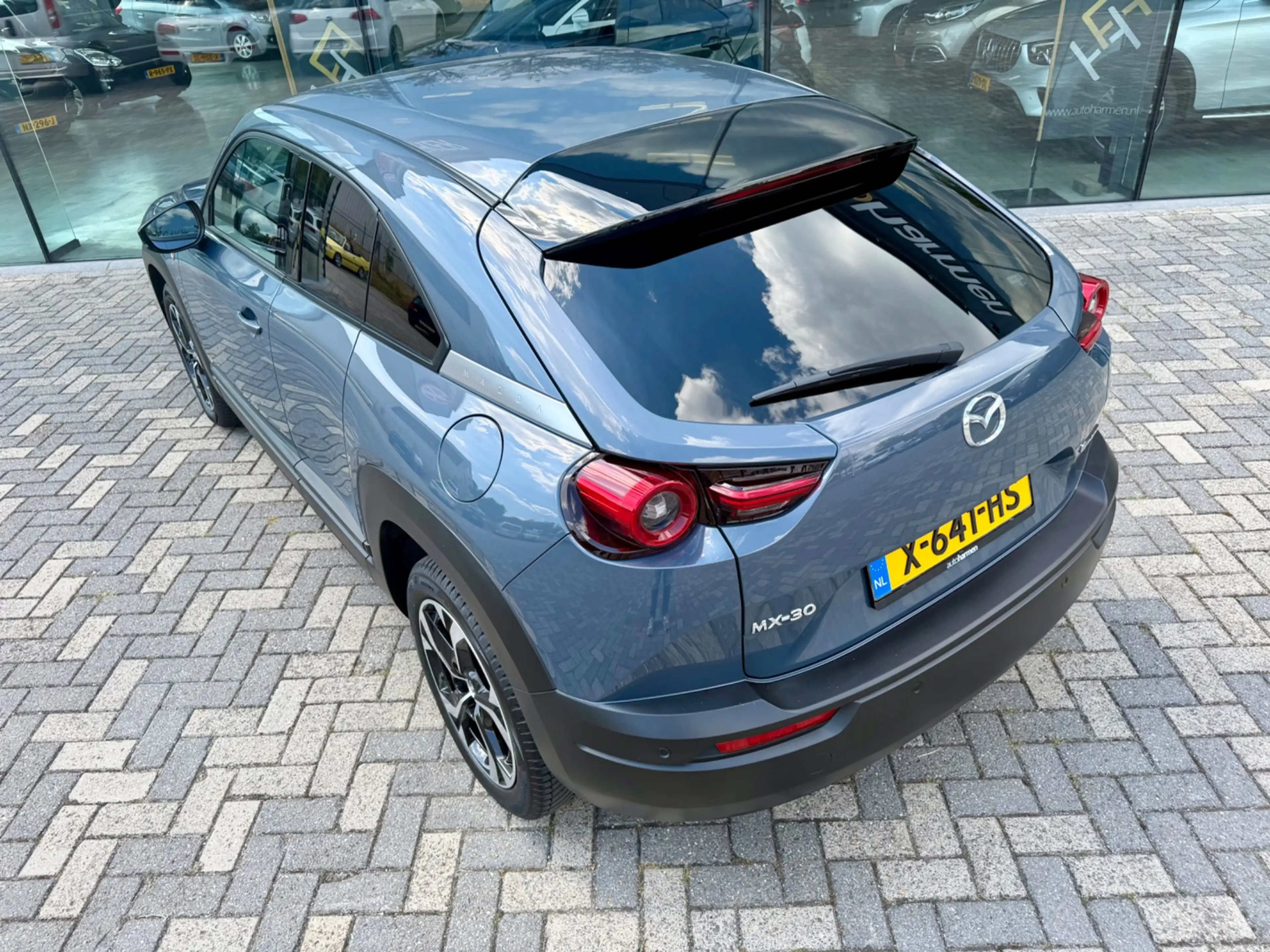 Mazda MX-30 E-SkyActiv R-EV 170 Advantage, NAP — photo 12