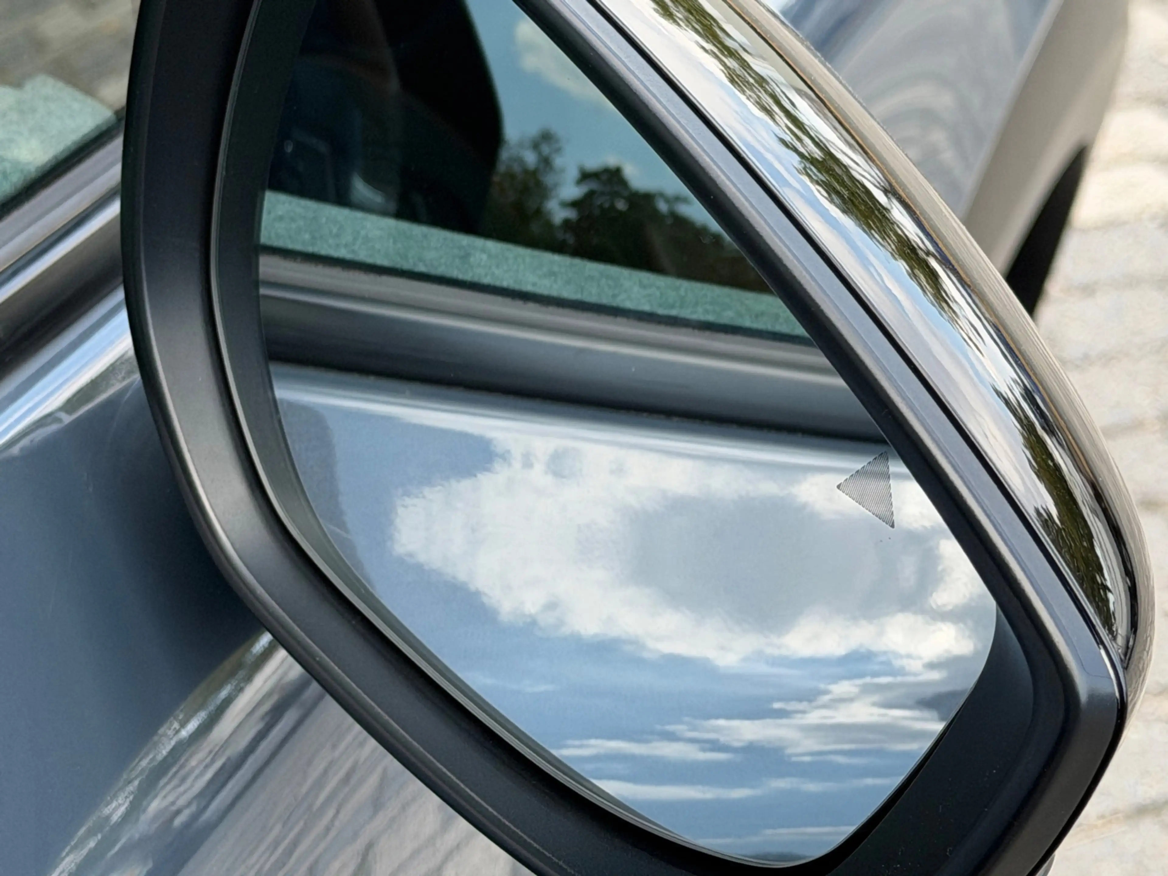 Mazda MX-30 E-SkyActiv R-EV 170 Advantage, NAP — photo 31