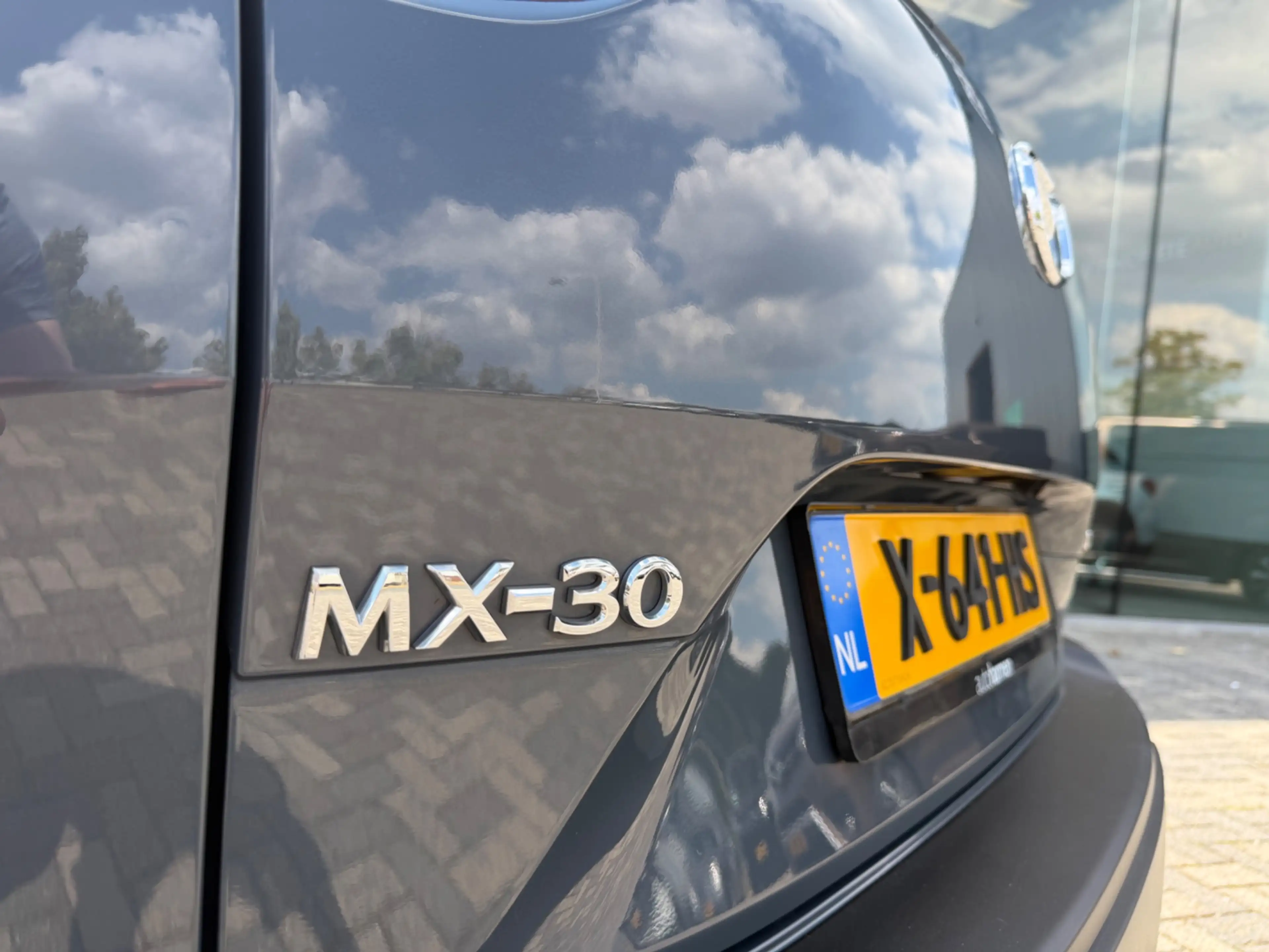 Mazda MX-30 E-SkyActiv R-EV 170 Advantage, NAP — photo 27
