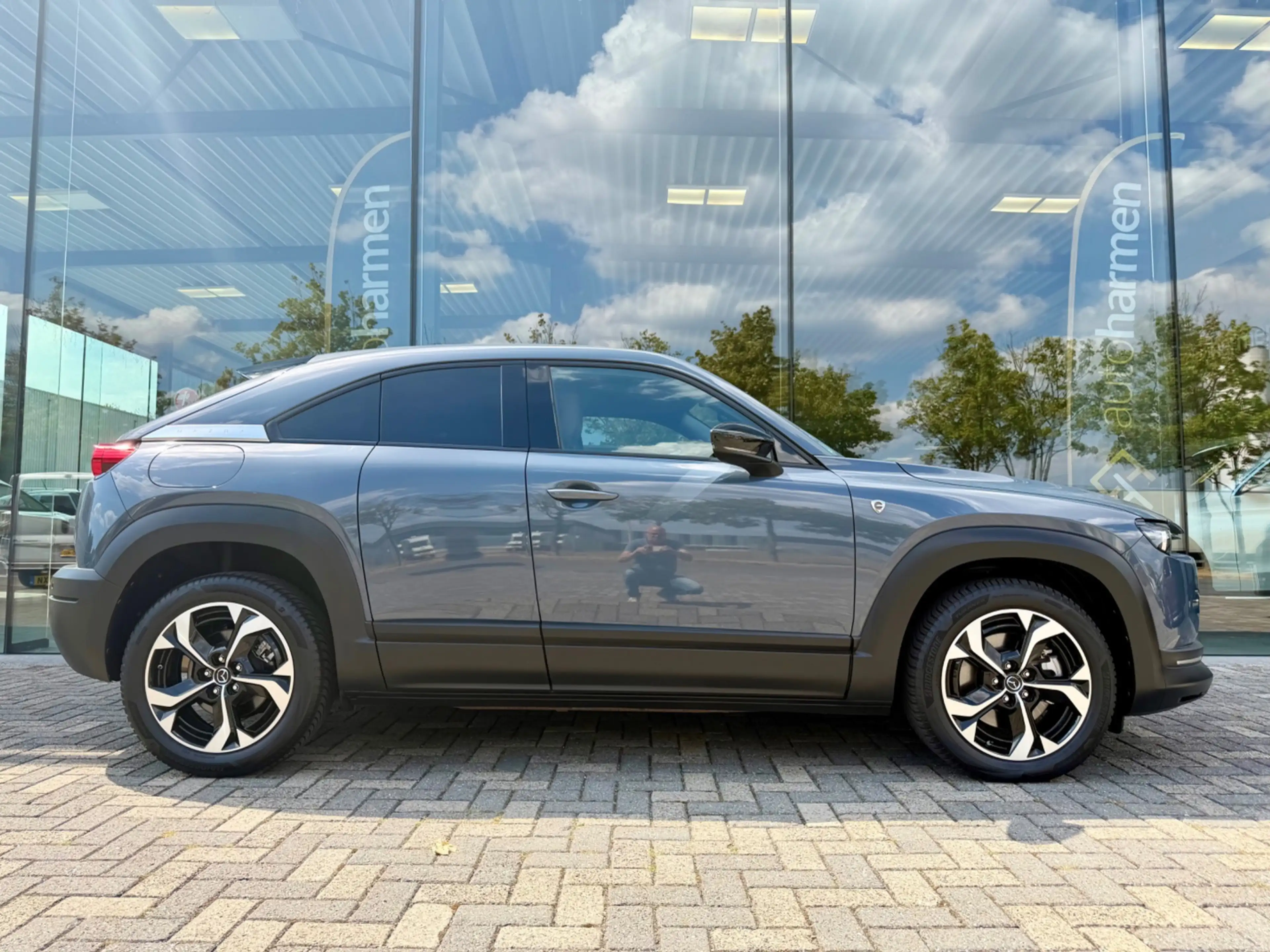 Mazda MX-30 E-SkyActiv R-EV 170 Advantage, NAP — photo 7