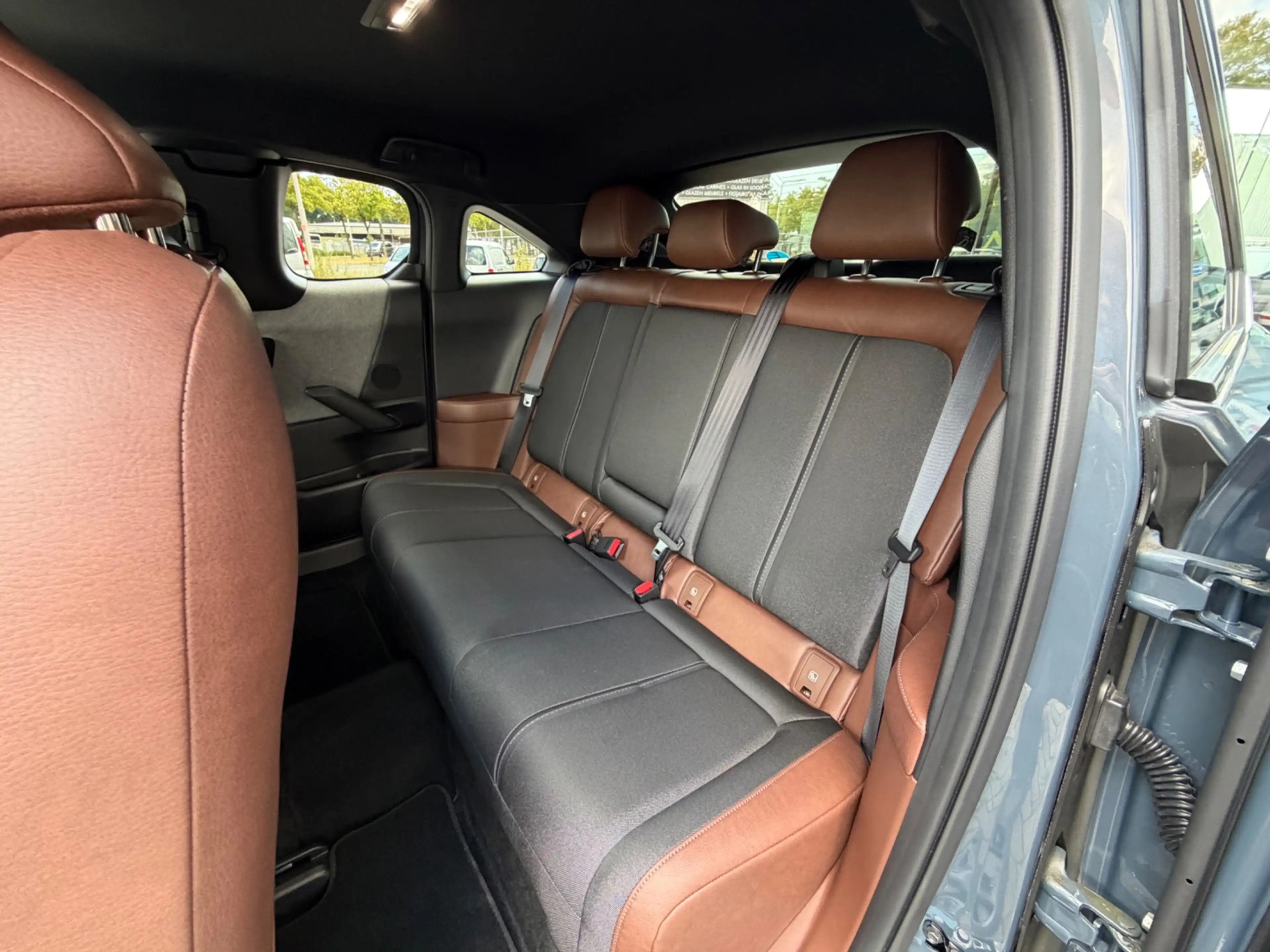Mazda MX-30 E-SkyActiv R-EV 170 Advantage, NAP — photo 17