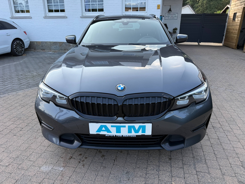 BMW 318 Touring 318 dA MHEV M Sport/Leder/pdc V&A/Blackline/Navi/M sport stuur/Sport ophanging/LANE ASSIST — photo 13