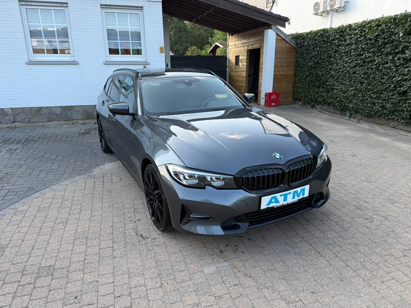 BMW 318 Touring 318 dA MHEV M Sport/Leder/pdc V&A/Blackline/Navi/M sport stuur/Sport ophanging/LANE ASSIST