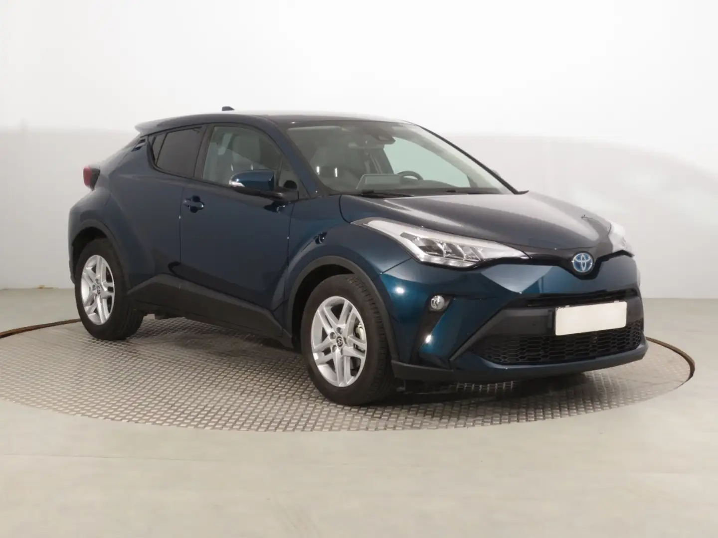 Toyota C-HR 1.8 Business Edition 2xKlima ACC AUT Kam. - 1