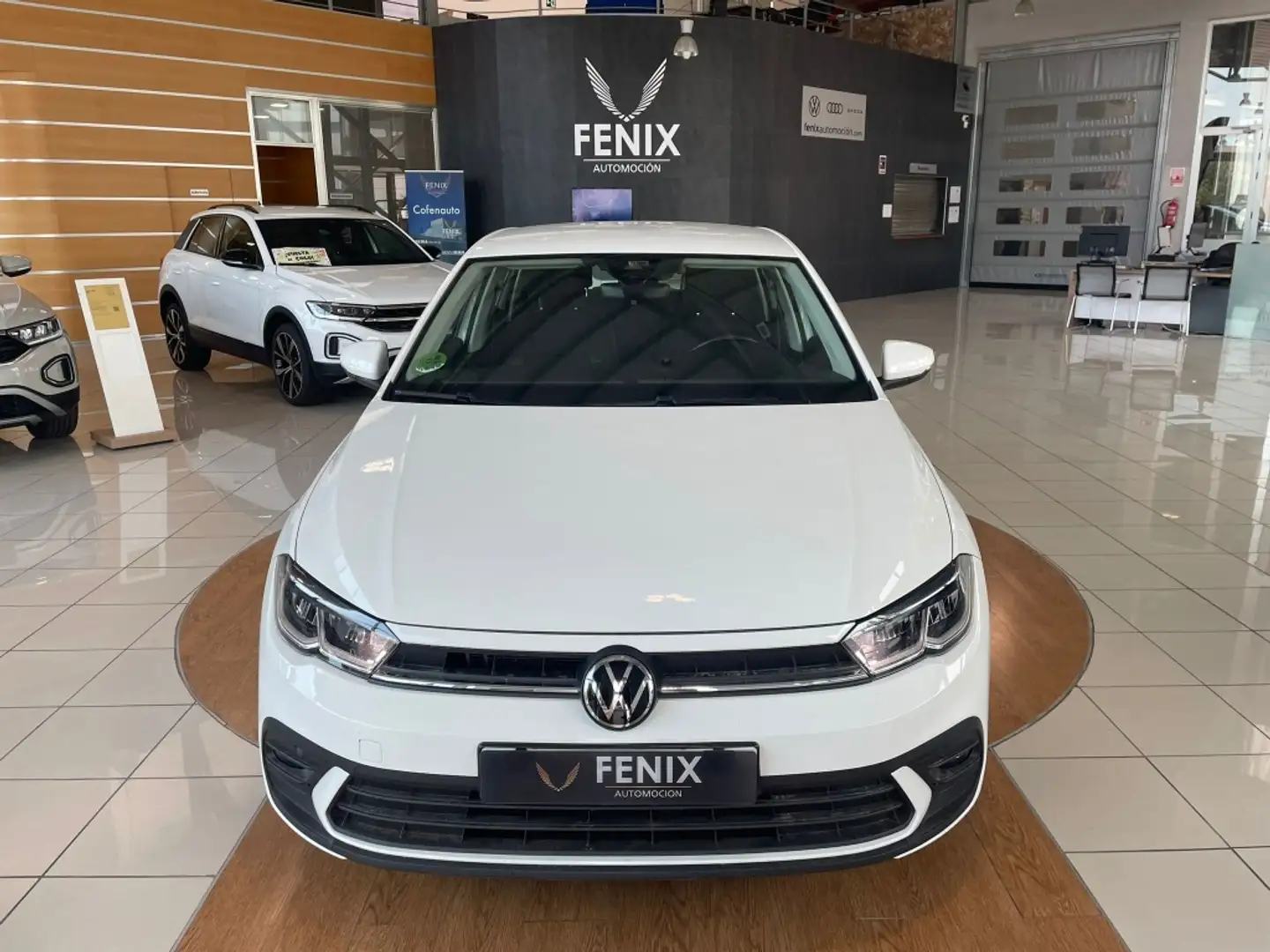 Volkswagen Polo 1.0 TSI Life 70kW Wit - 2