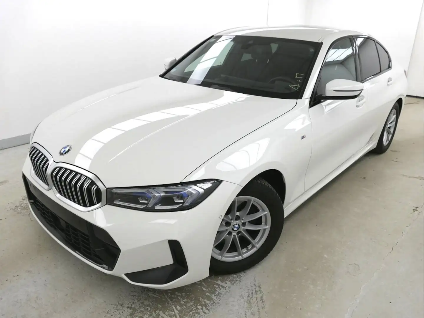 BMW 320 320i M Sportpaket HeadUp ACC Memory Kam Sound Blanc - 1