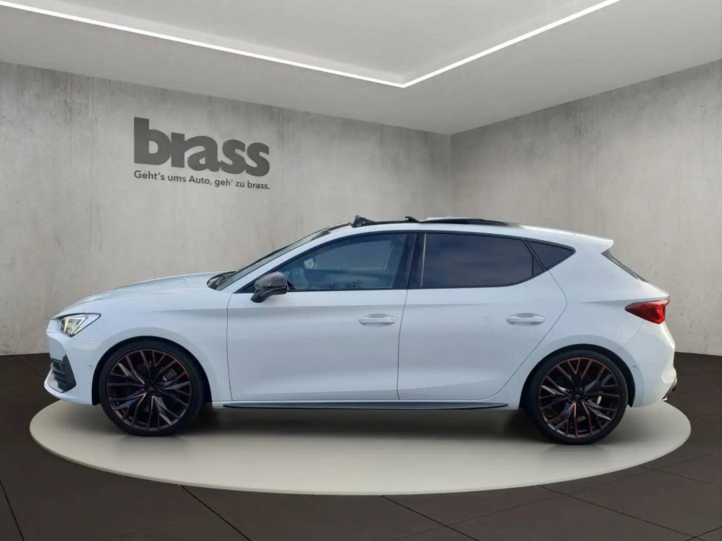 SEAT Leon VZ 2.0 TSI 221 kW (300 PS) 7-Gang-DSG Weiß - 2