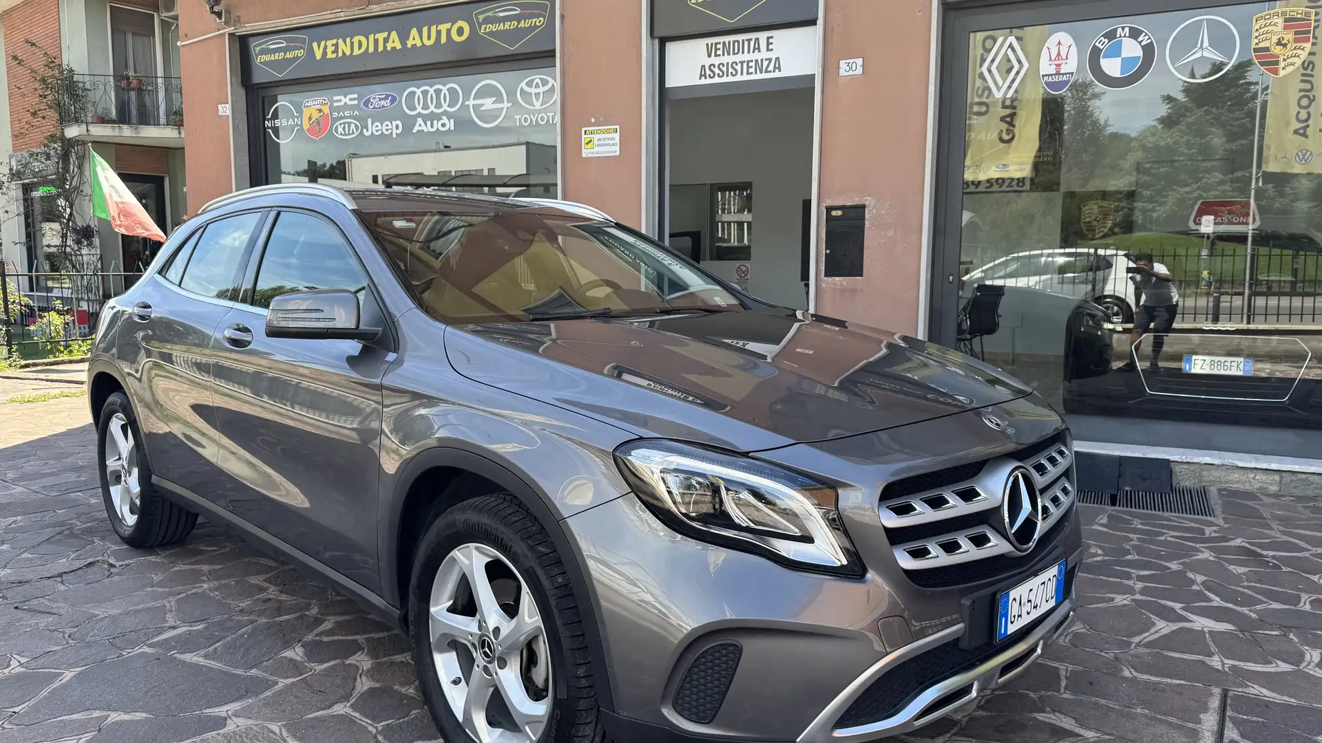 Mercedes-Benz GLA 200 GLA 200 Premium SPORT 39000 km - 2