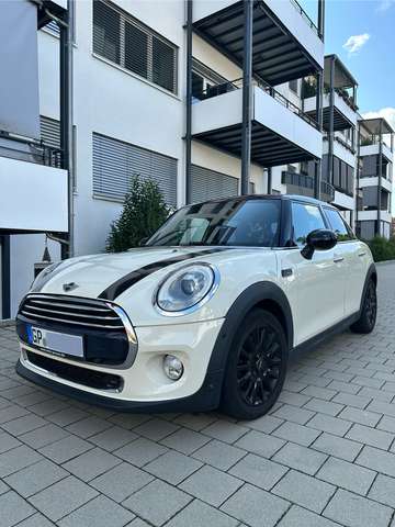 Imagine MINI Cooper Sport