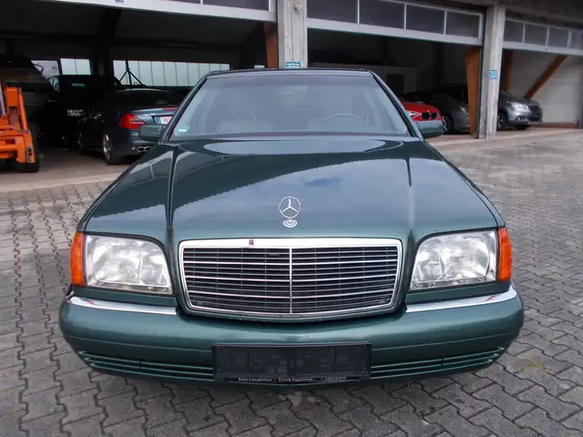 Mercedes-Benz S 280 2.8Ltr. - 193 PS