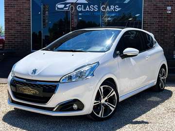 1.6 GTi TOIT-PANO NAVI CAM GARANTI 12 MOIS