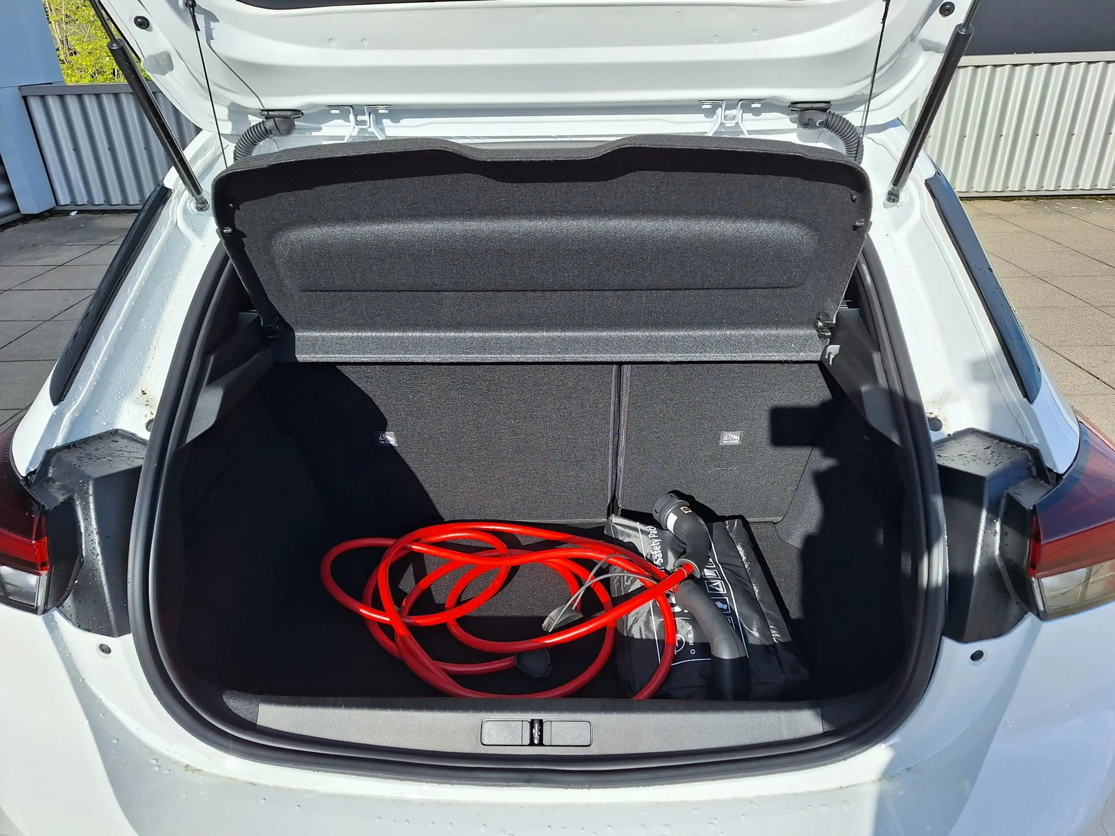 Opel Corsa-e Electric Long Range Business Edition 51 kWh | Airc — photo 14