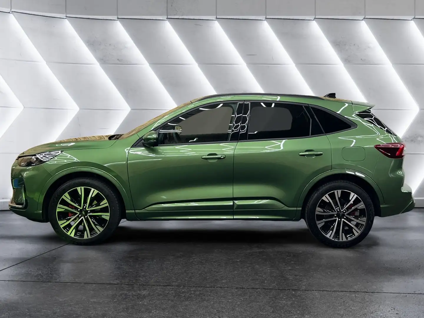 Ford Kuga 2,5L Hybrid **ST-Line X** Allrad Grün - 2