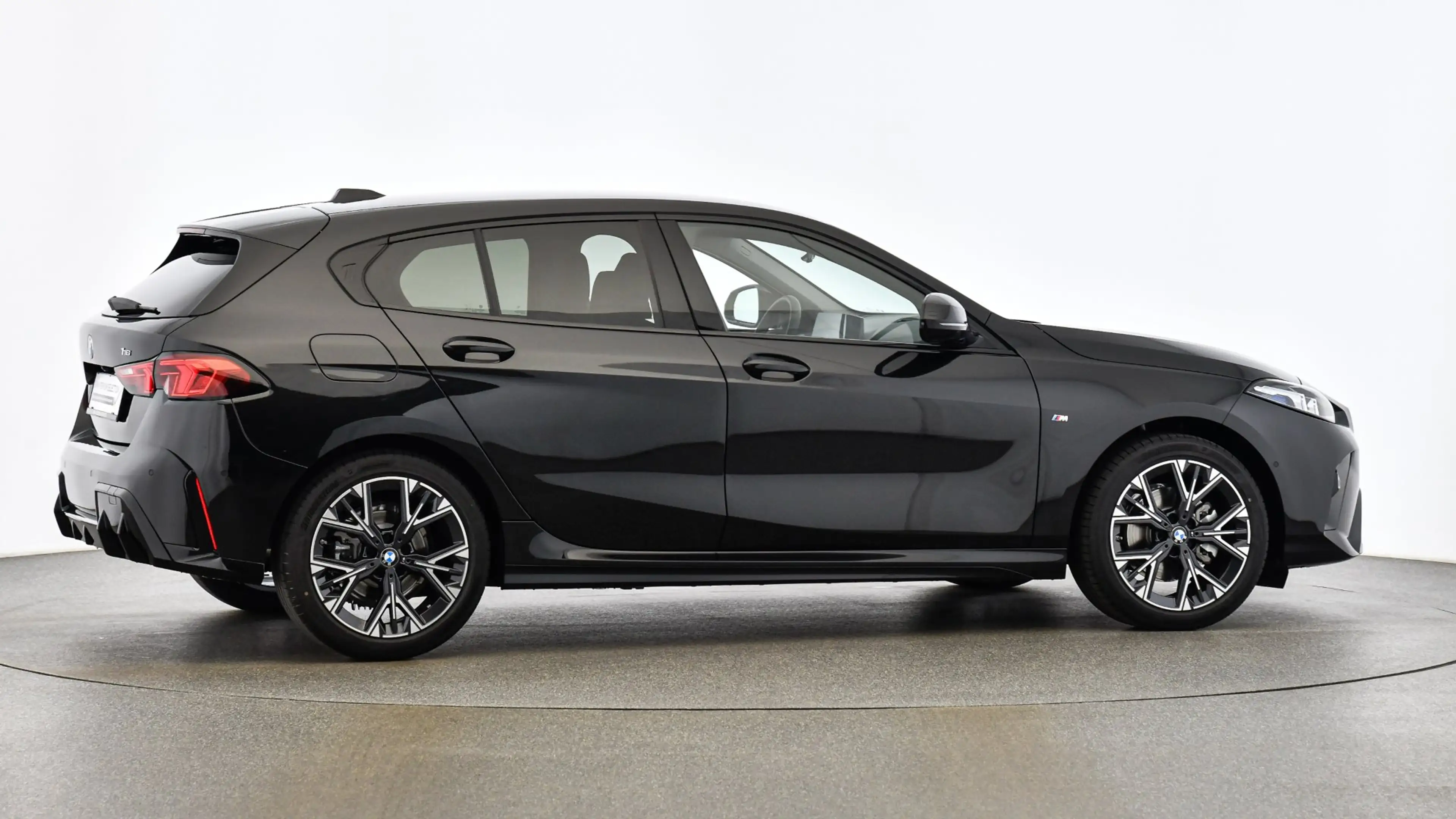 BMW 116 i — photo 15