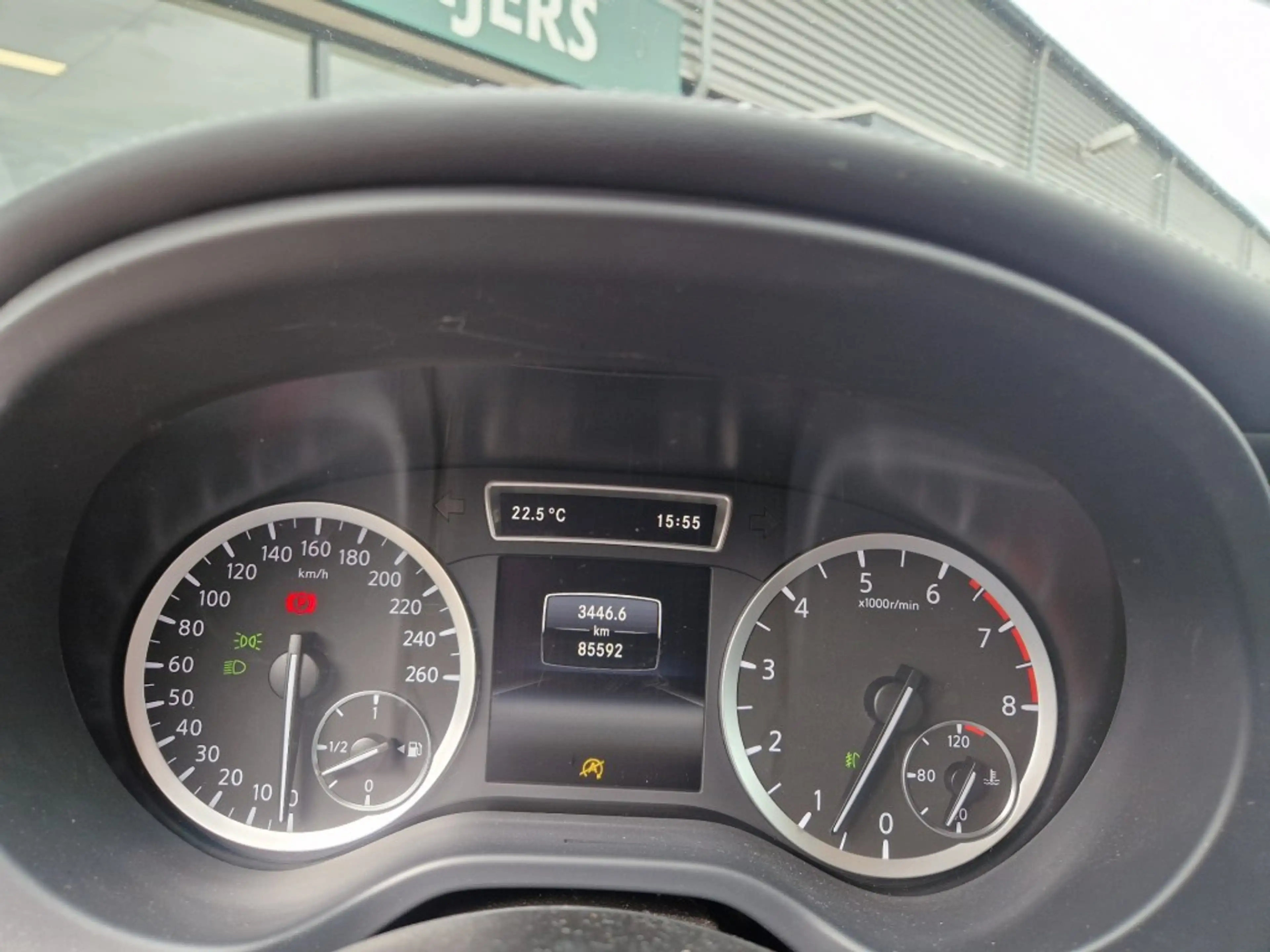 Infiniti Q30 1.6T Premium, Navi, 360camera, Trekhaak, Leder/Alc — photo 3