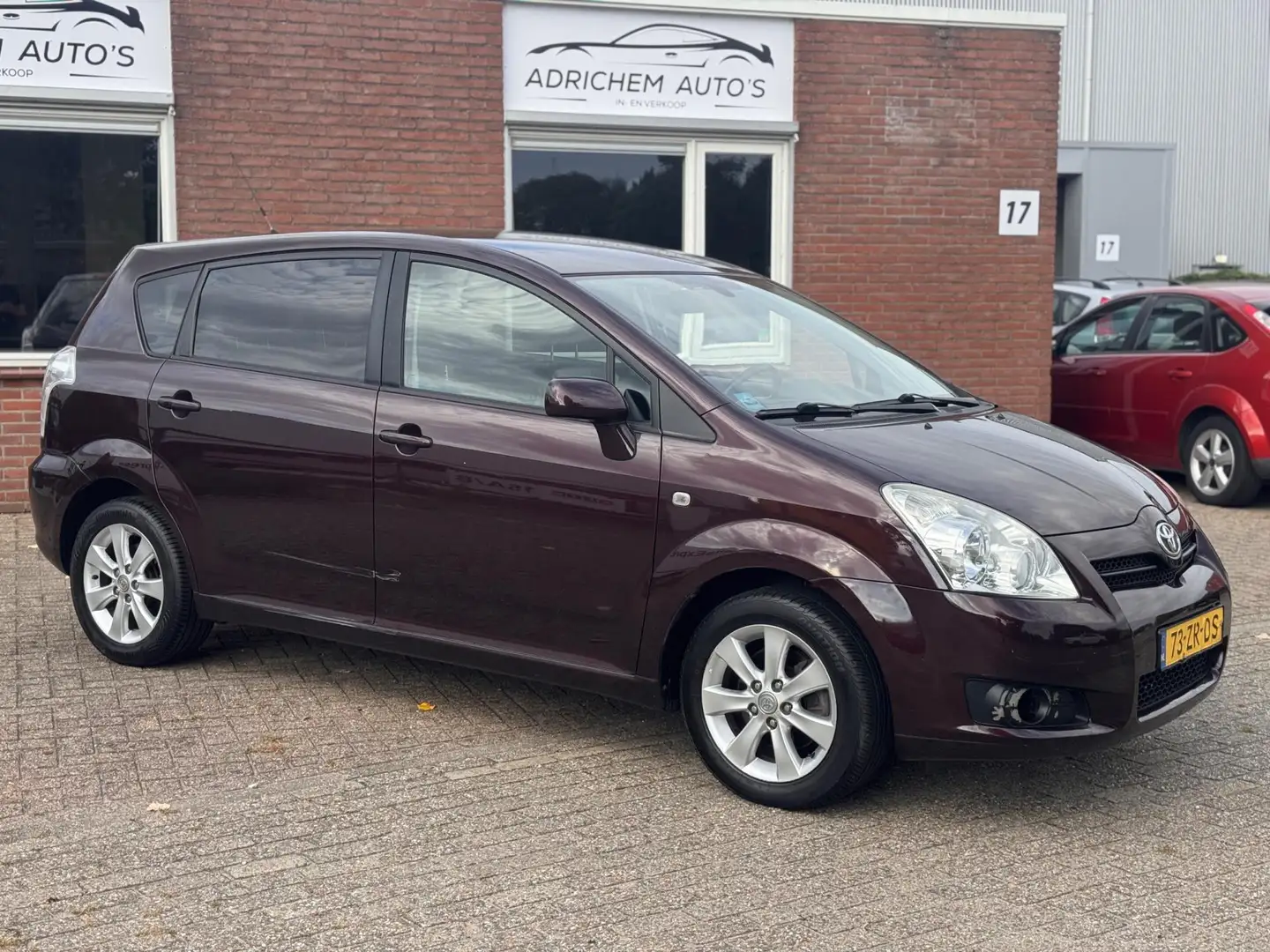 Toyota Verso 1.8 VVT-i Luna Leer Stoelverwarming Rood - 2