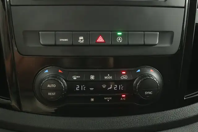 Mercedes-Benz Vito view 15