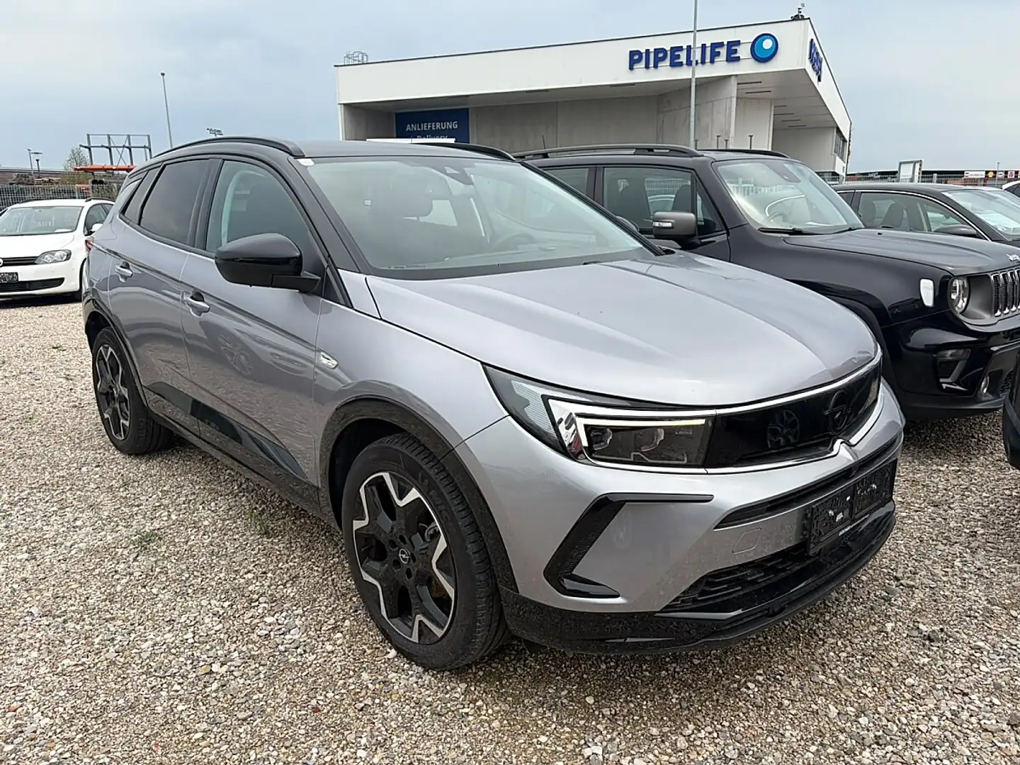 Opel Grandland 1,5 D GS Start/Stop Aut. Grau - 1