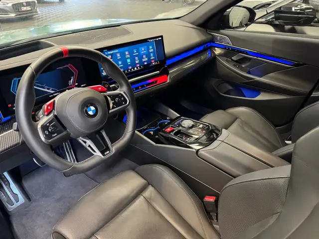 BMW M5 view 10