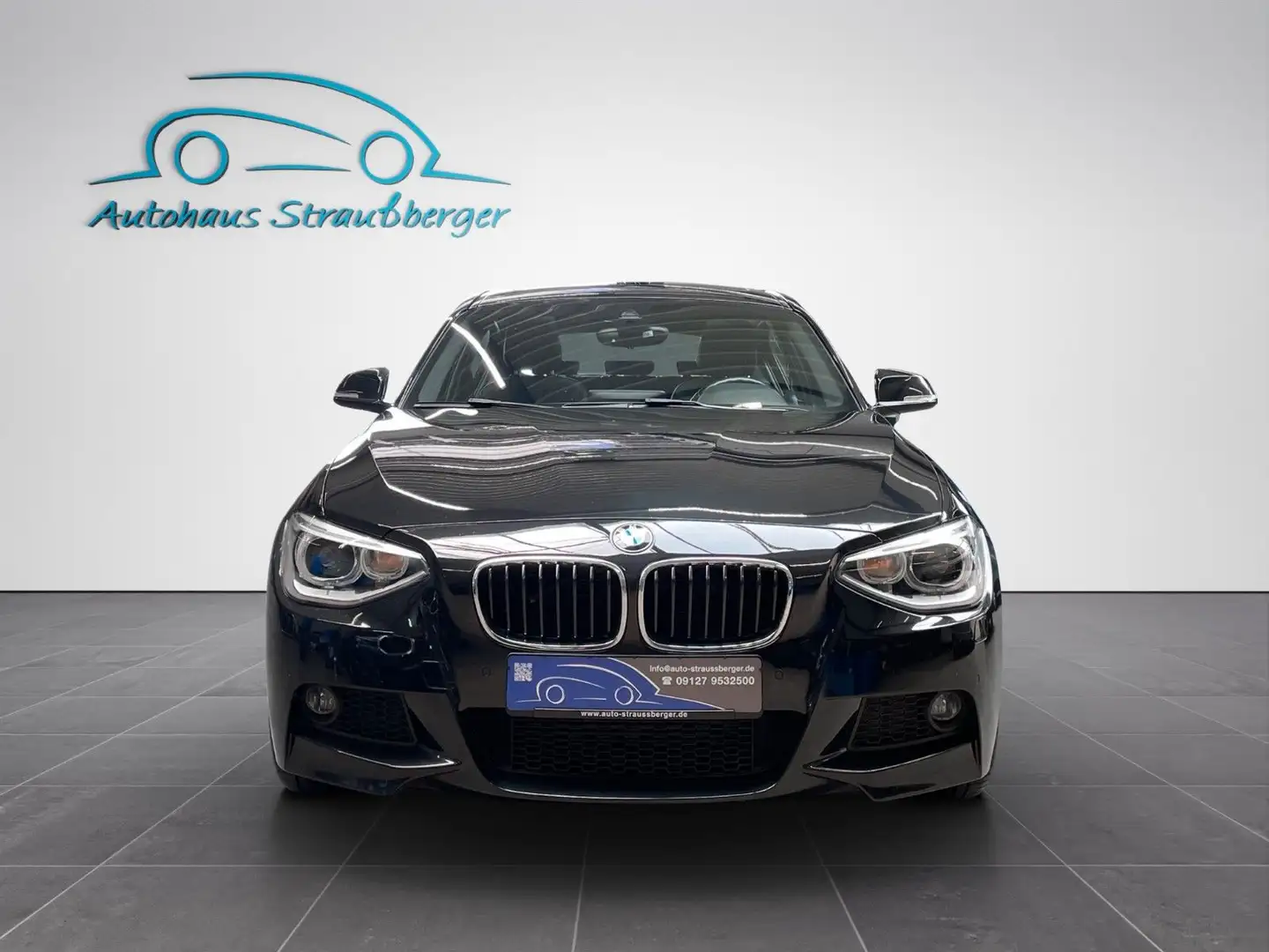 BMW 120 d M Pano/Schiebedach/AHK/Tempomat/Bi-Xenon Black - 2