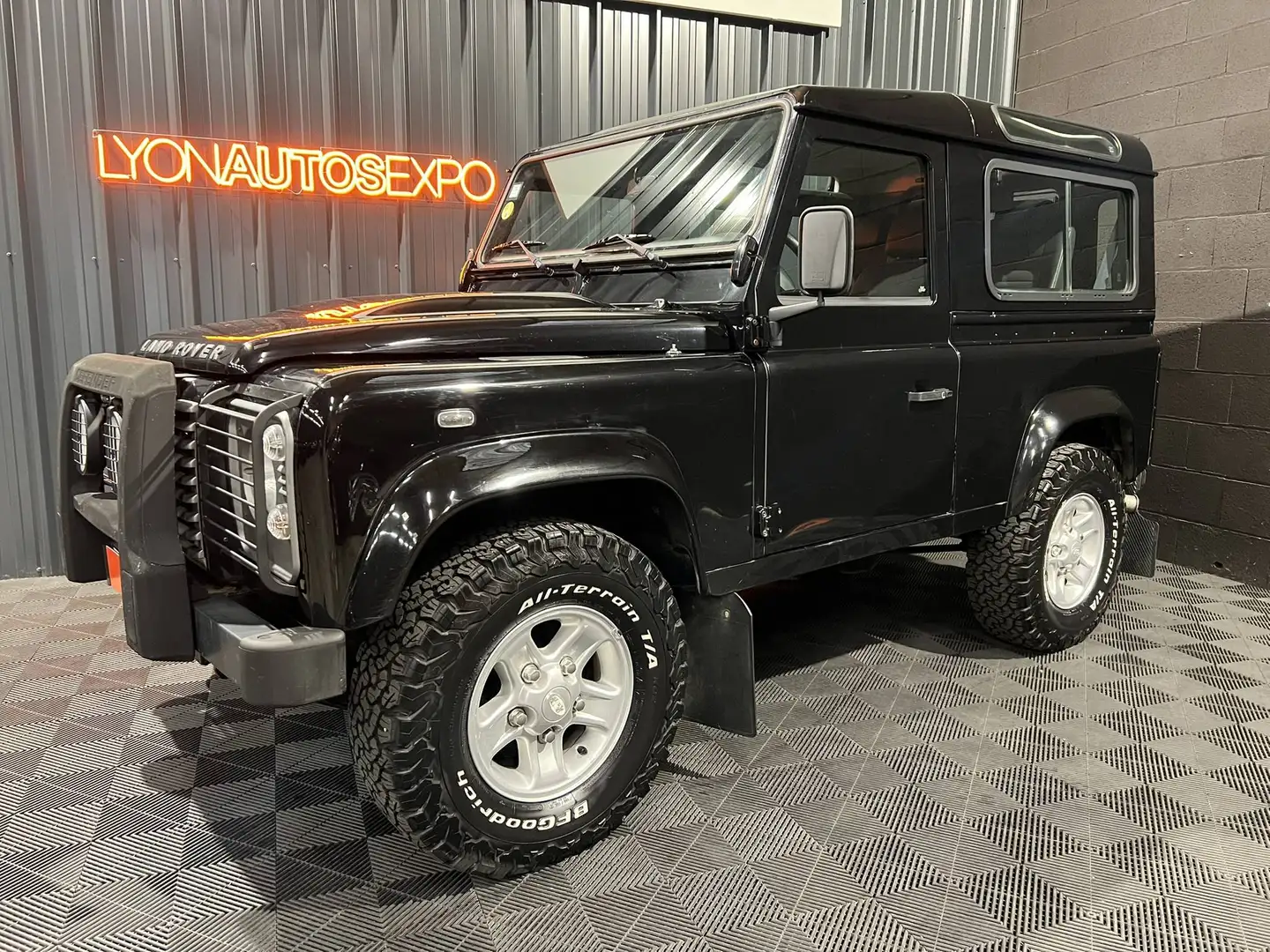 Land Rover Defender II SW 90 2.4 TD SE - 2