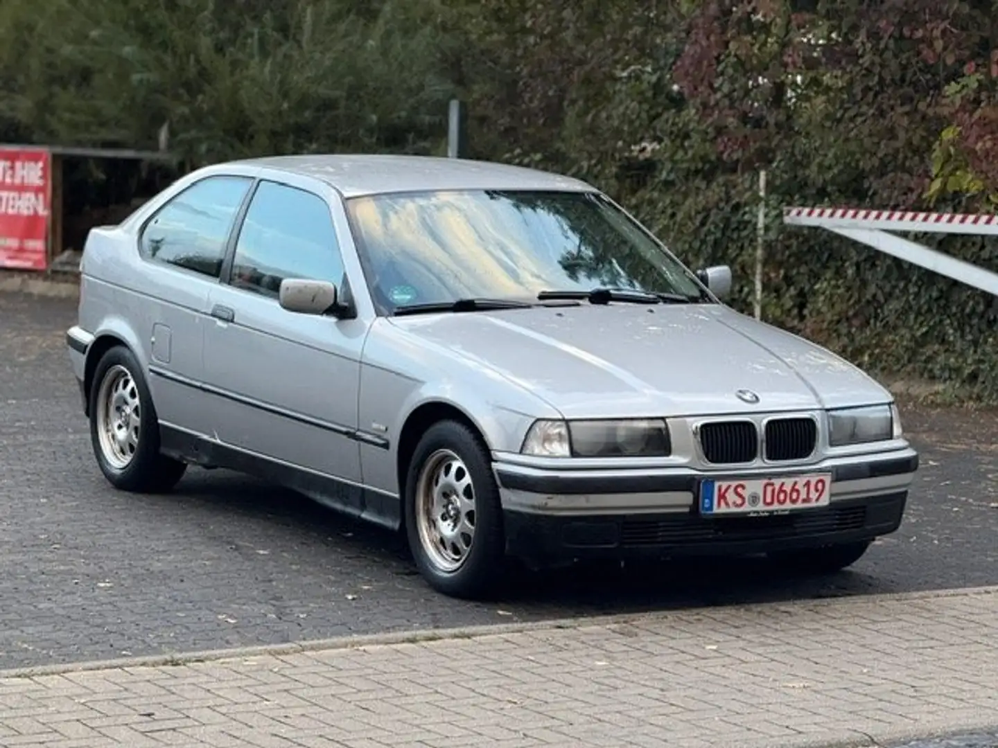 BMW 316 3er 316i compact Comfort Edition Zilver - 1