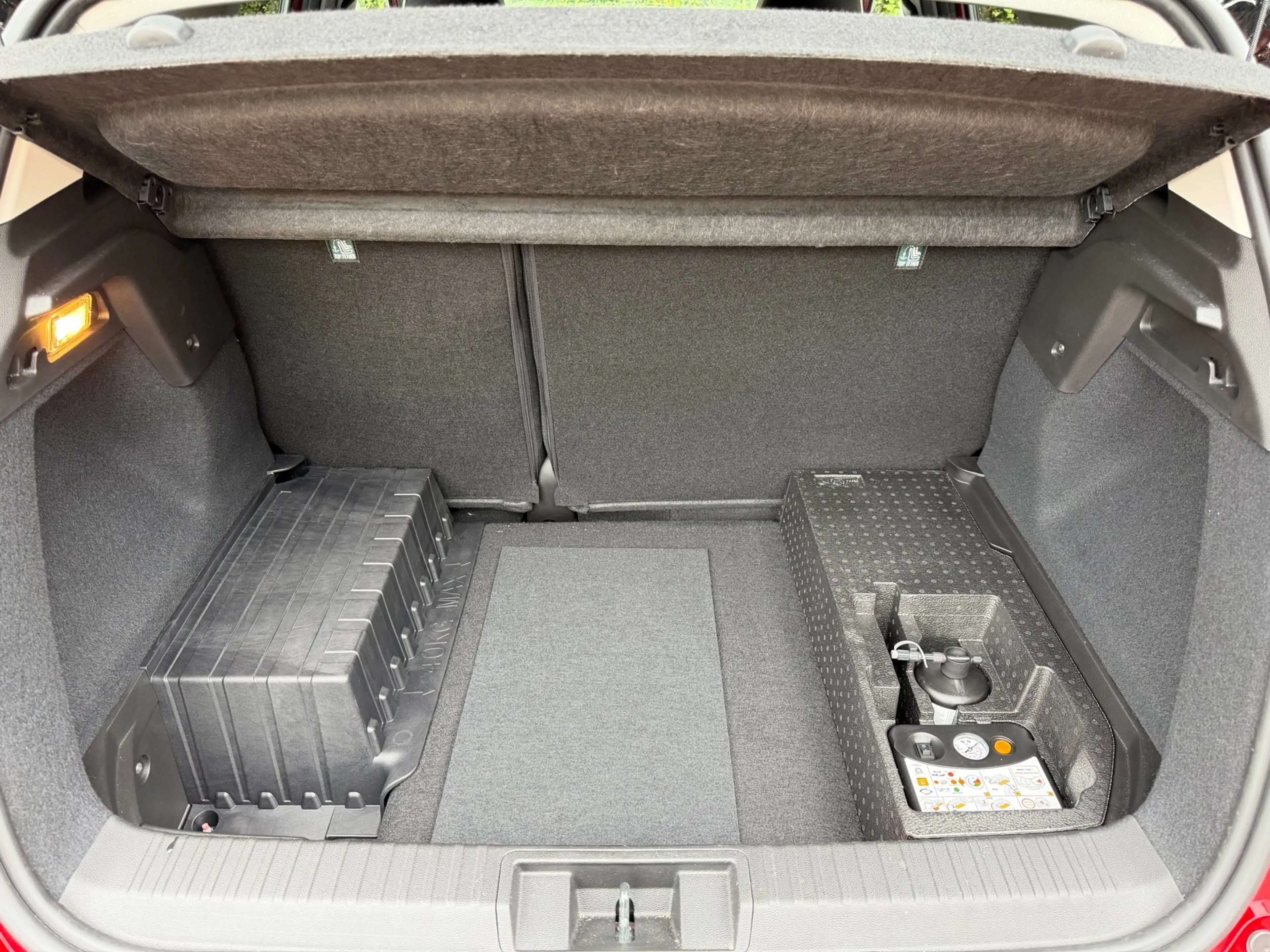 Renault Captur 1.6 E-Tech full hybrid 145 techno, Mitsubishi ASX — photo 15
