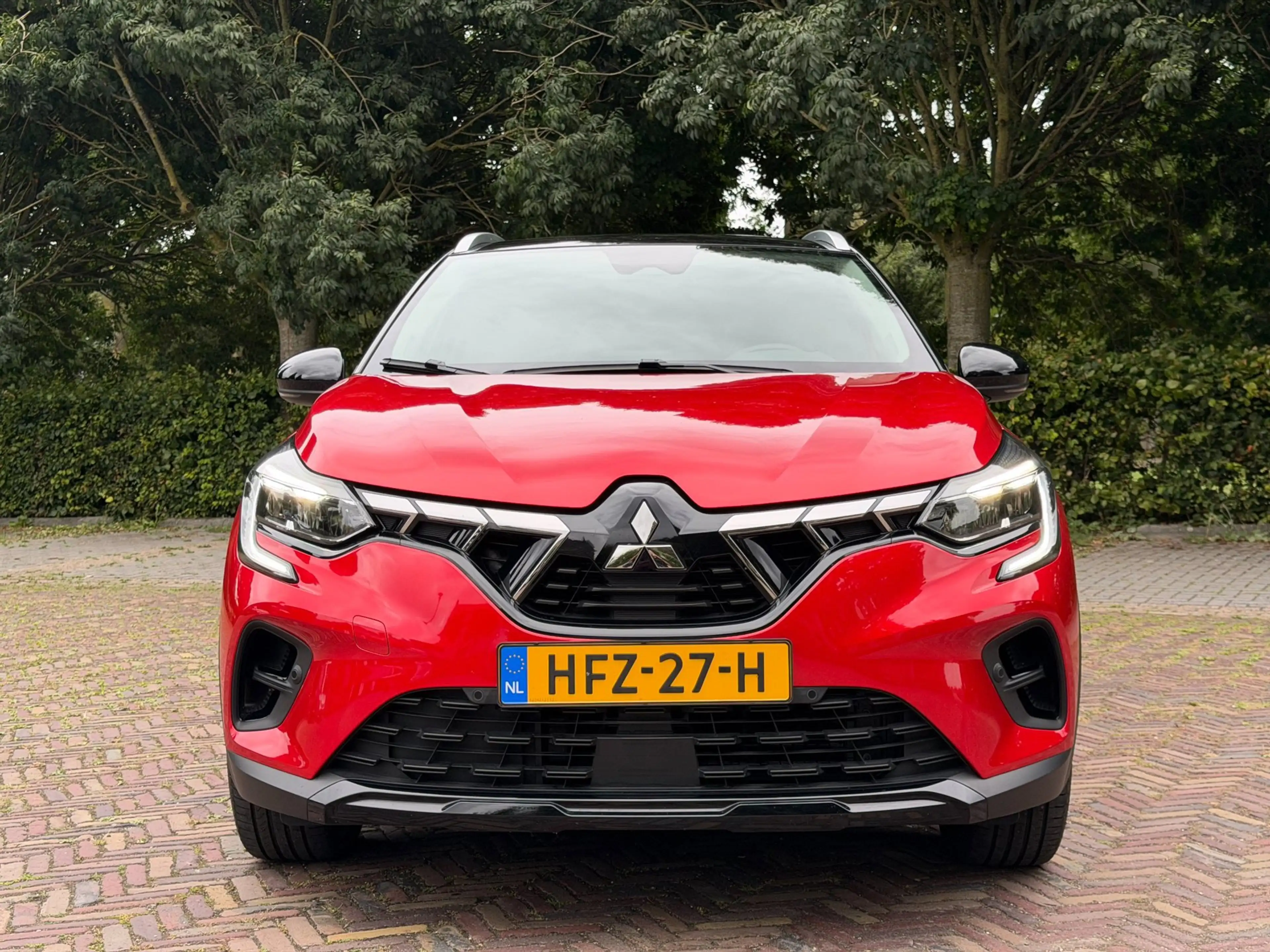 Renault Captur 1.6 E-Tech full hybrid 145 techno, Mitsubishi ASX — photo 6