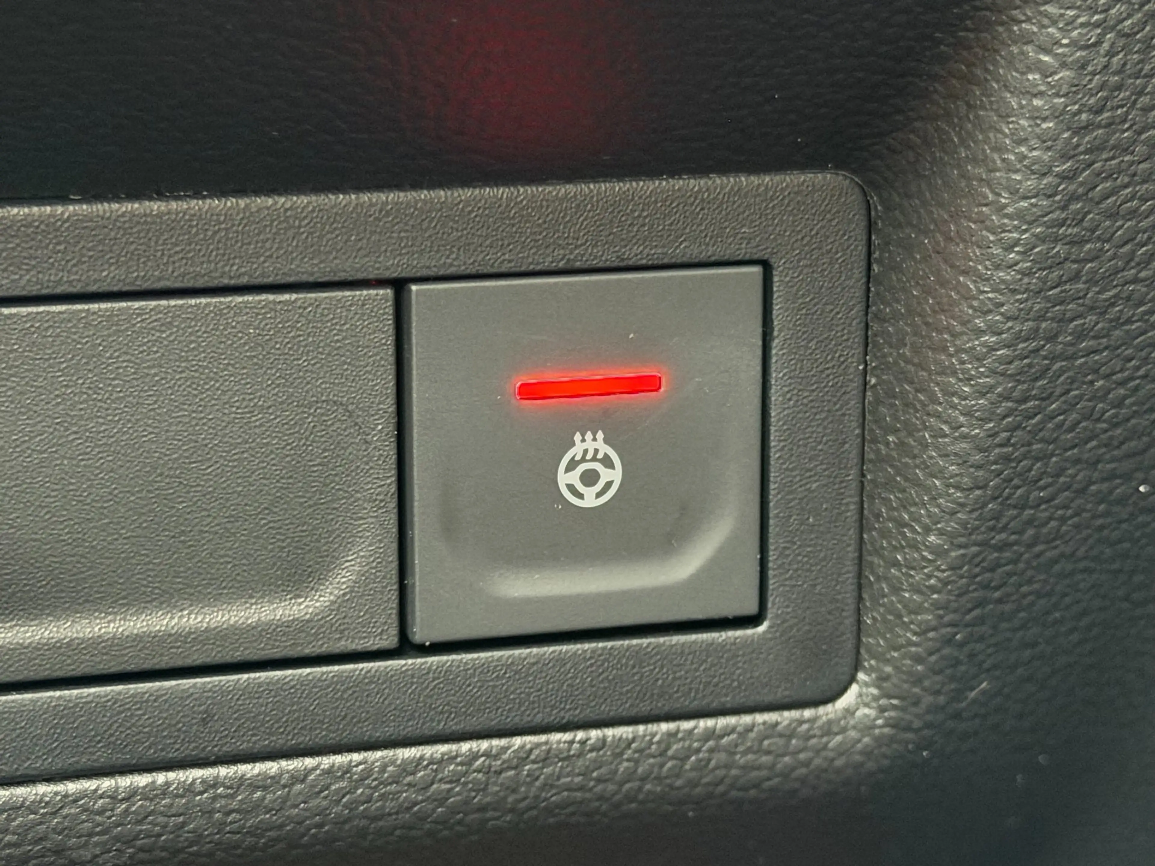 Renault Captur 1.6 E-Tech full hybrid 145 techno, Mitsubishi ASX — photo 19