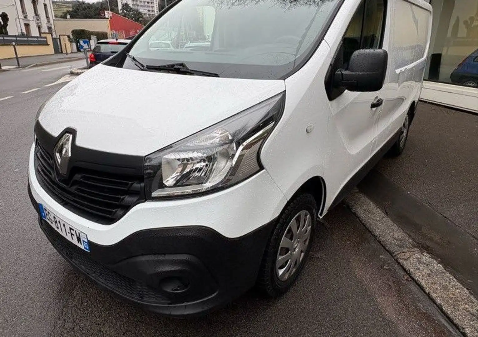 Renault Trafic 1.6 Dci 120 confort Blanc - 2