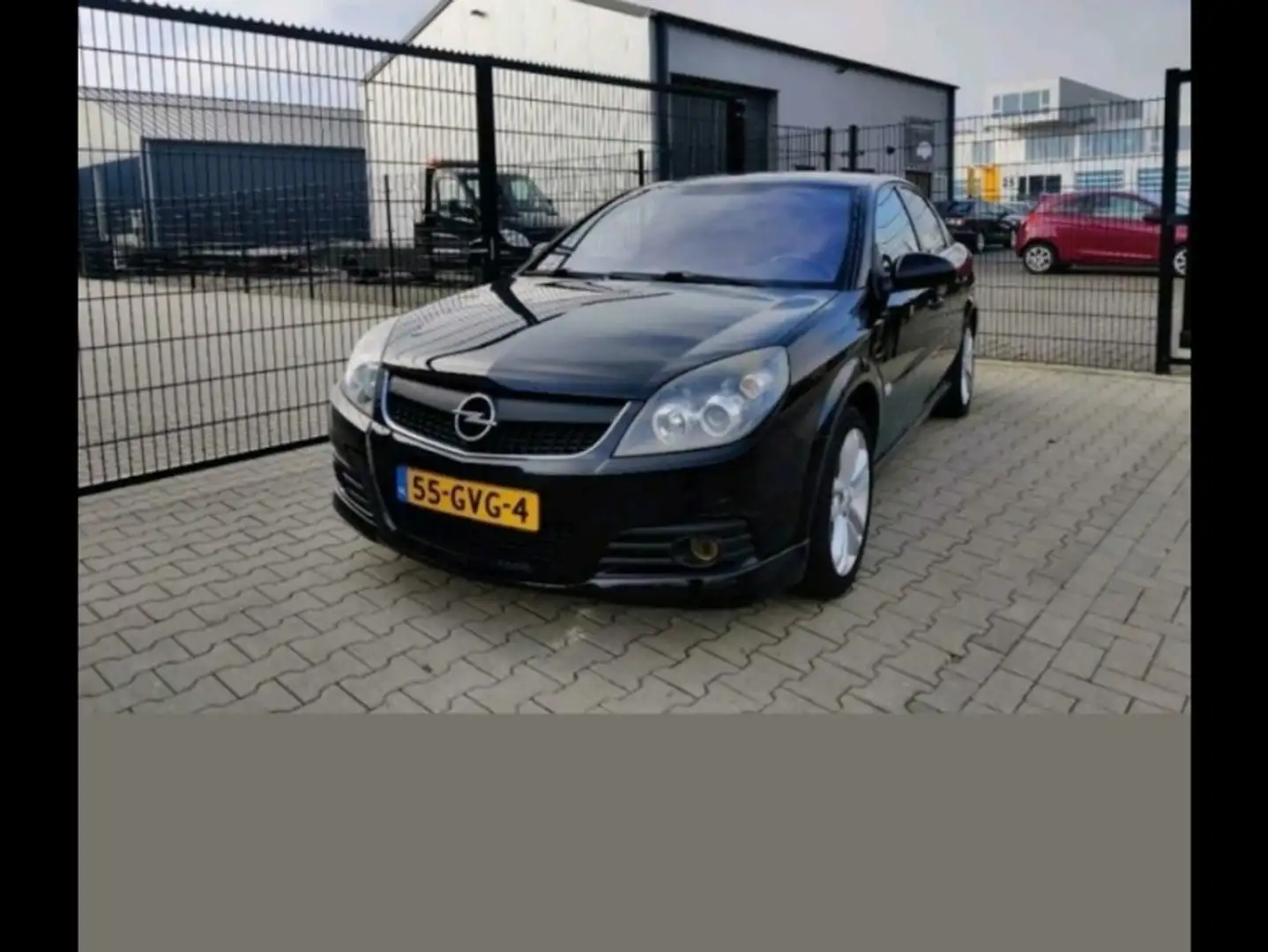 Opel Vectra 1.8-16V Business Zwart - 1
