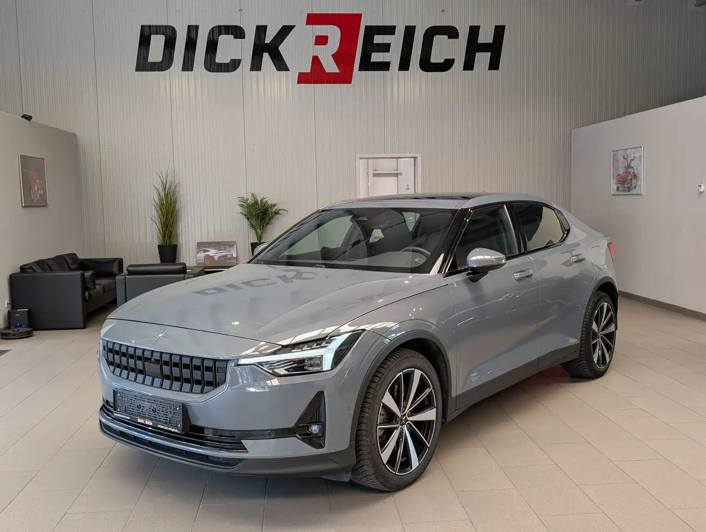 Polestar 2 Std Rge ACC Pixel-LED Pilot+ LHz Pano H&K 360° - 1