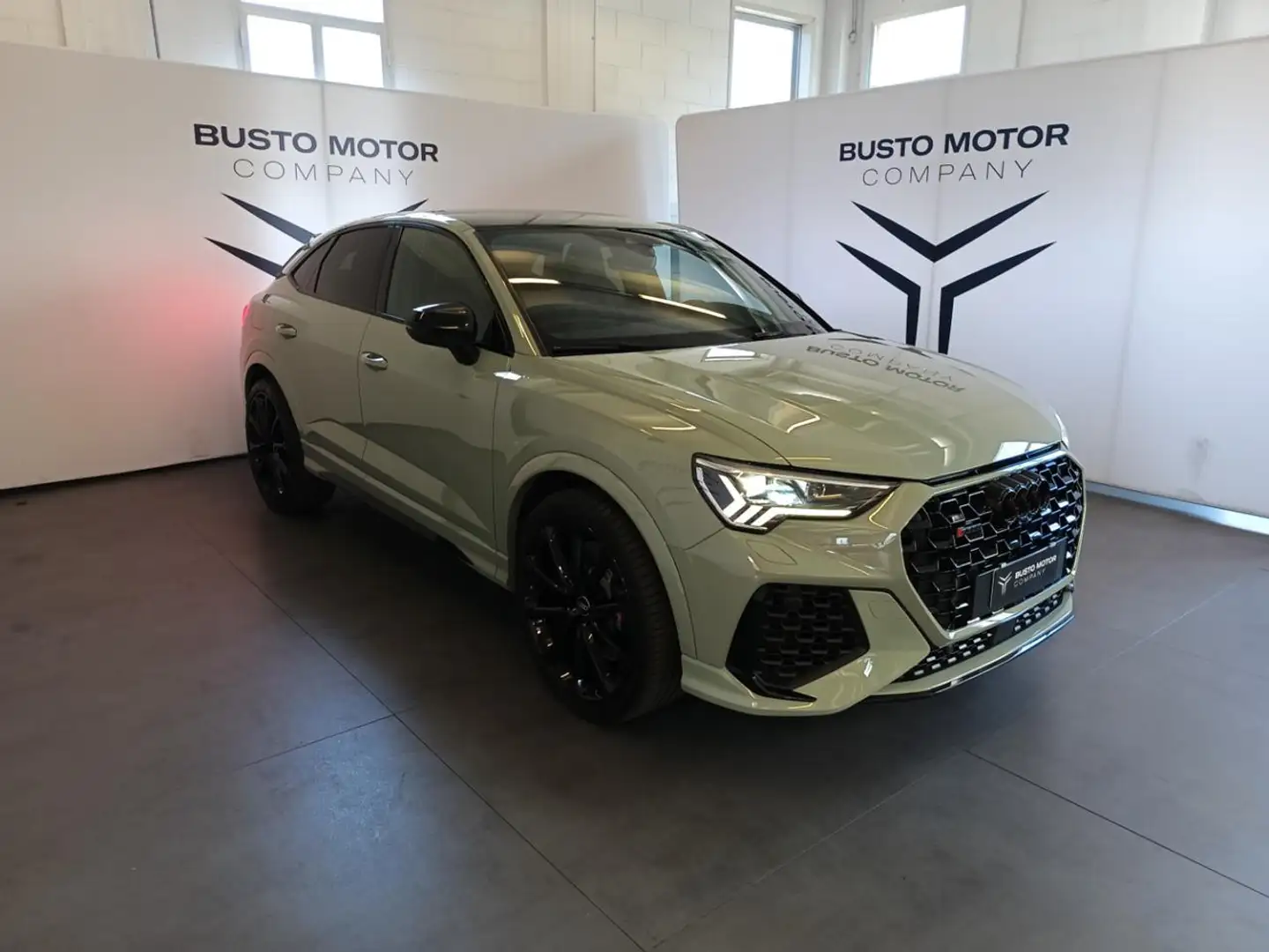 Audi RS Q3 400CVquattro Stronic LIMITED EDITION 2ANNI GARAN. Grün - 1