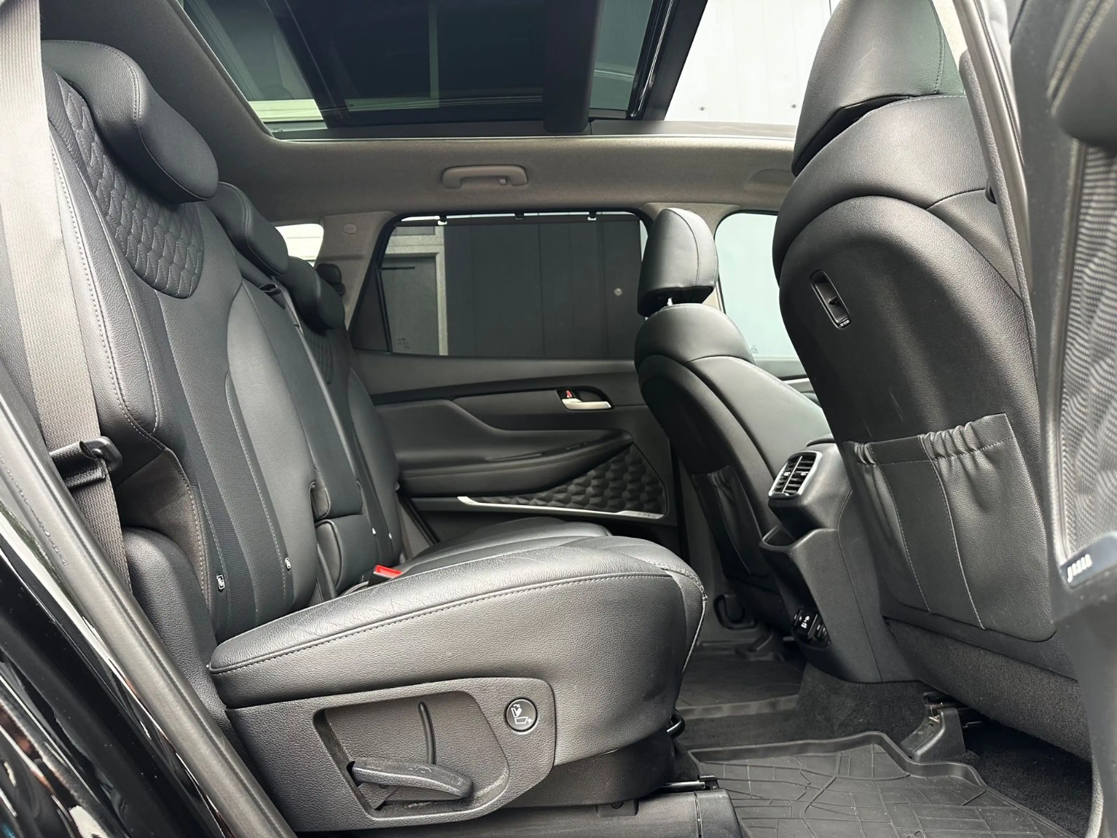 Hyundai SANTA FE Premi 4WD*7-Sit*Headup*Pano*LED — photo 14