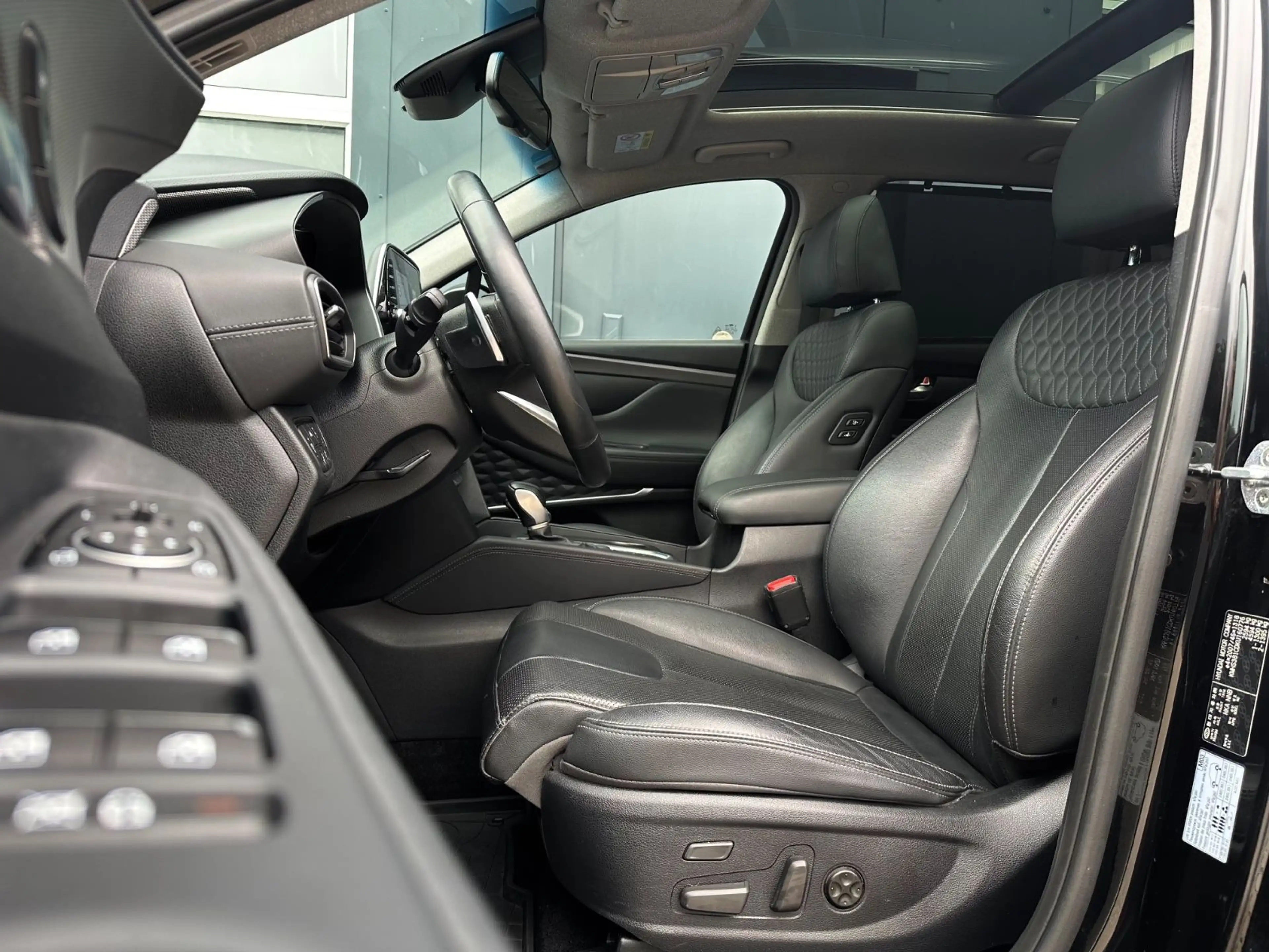 Hyundai SANTA FE Premi 4WD*7-Sit*Headup*Pano*LED — photo 8