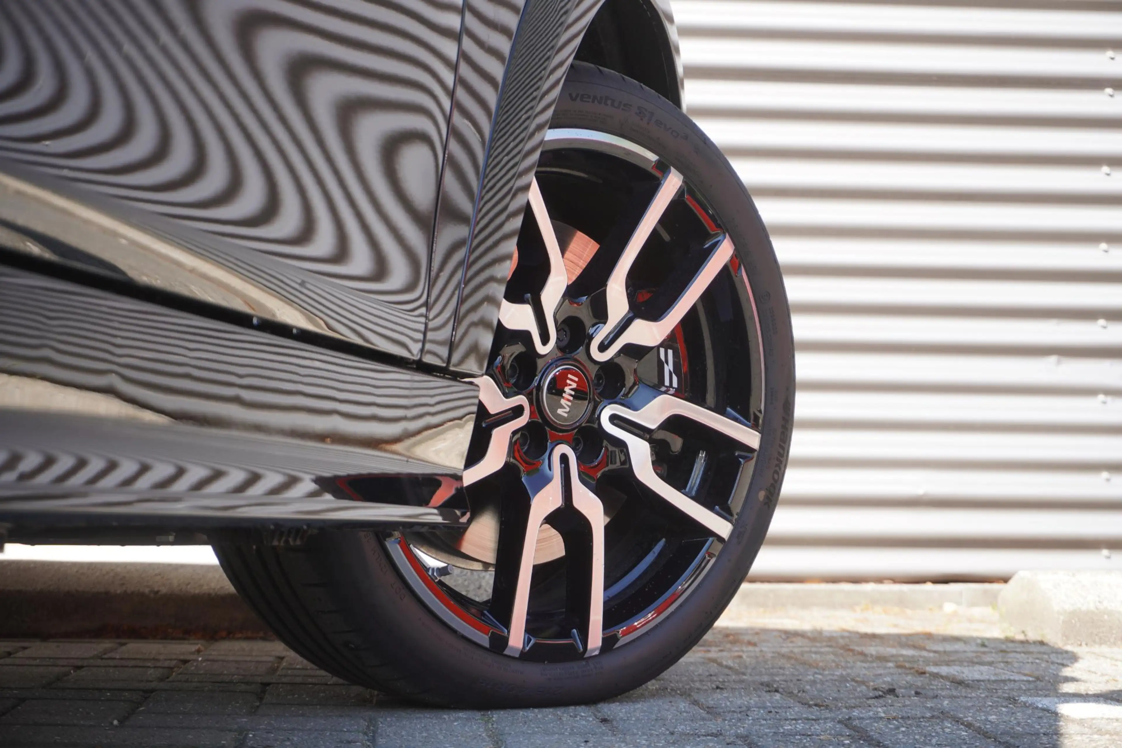 MINI Cooper S Cabrio John Cooper Works Uitvoering | Pakket XL | 18" JCW — photo 7