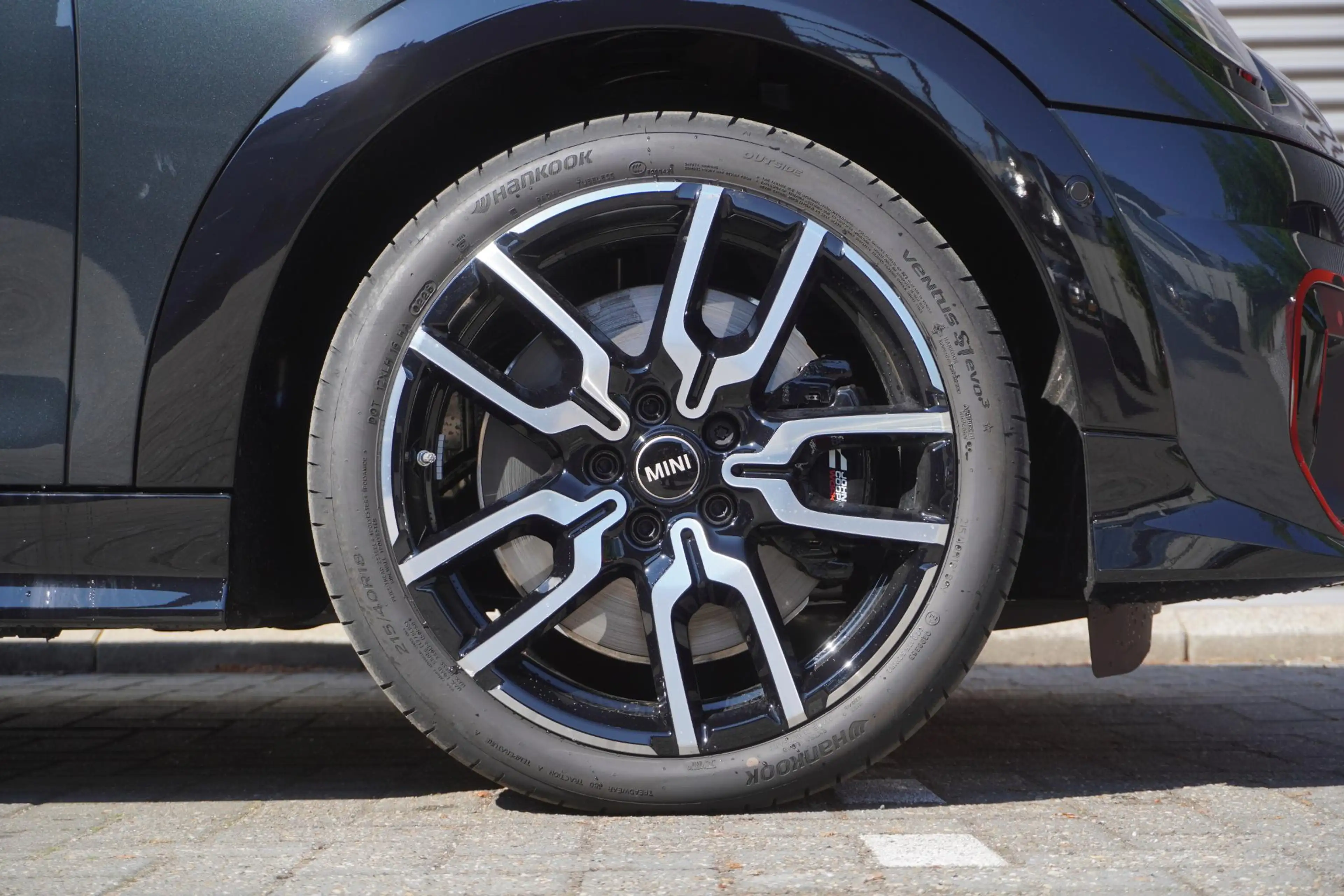 MINI Cooper S Cabrio John Cooper Works Uitvoering | Pakket XL | 18" JCW — photo 8