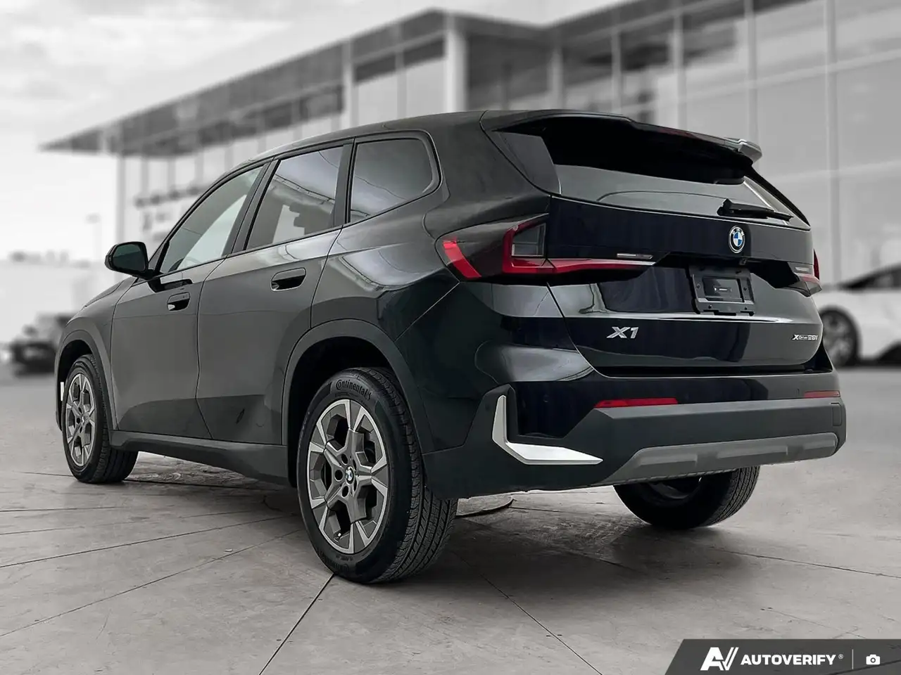 BMW X1 снимка BMW X1
