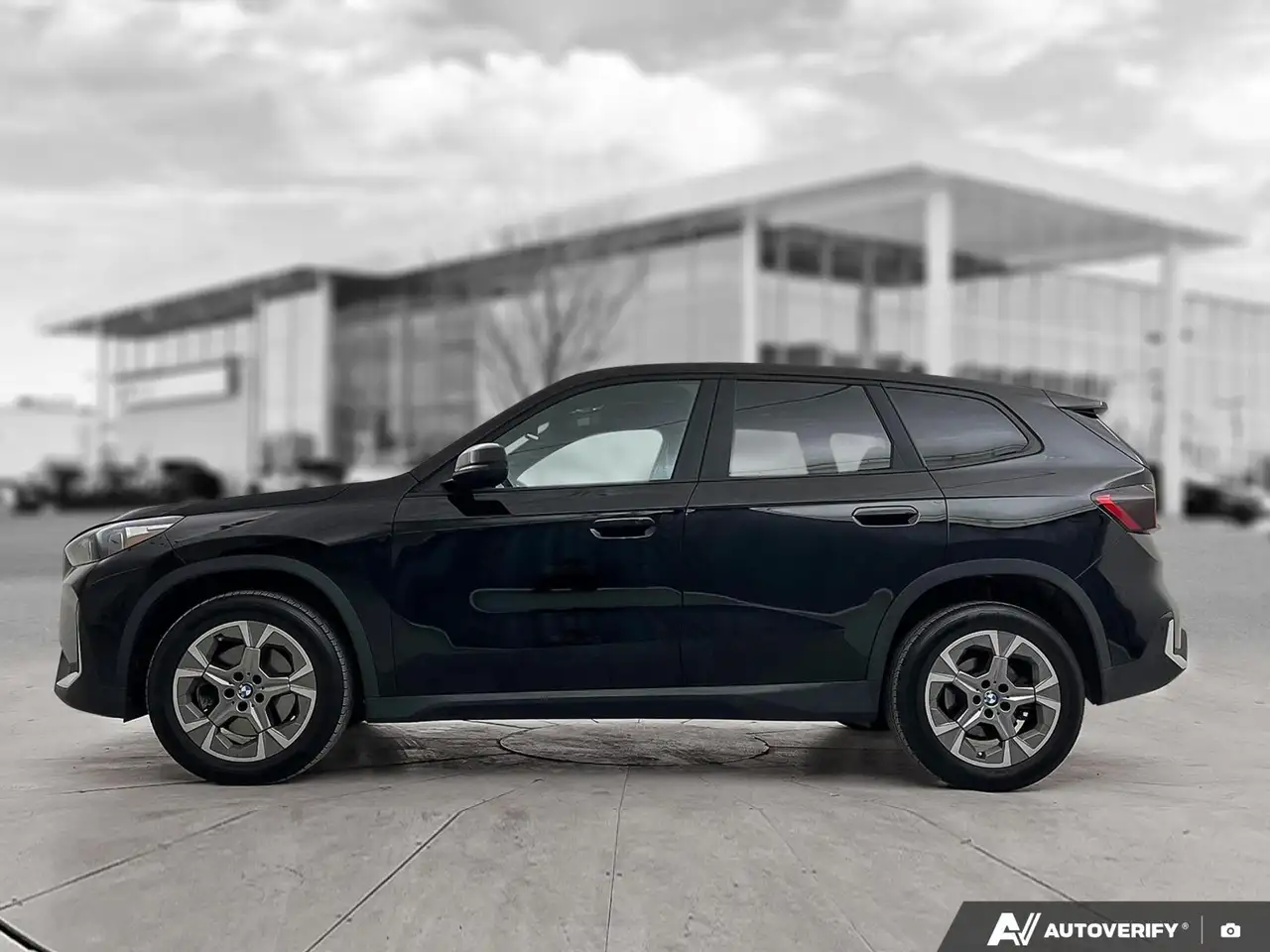 BMW X1 снимка BMW X1